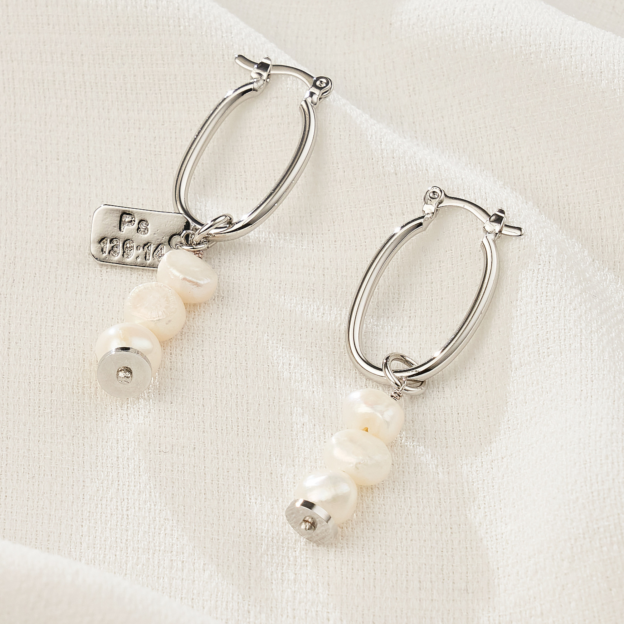 Brinco Vanessa Banho Ródio Branco