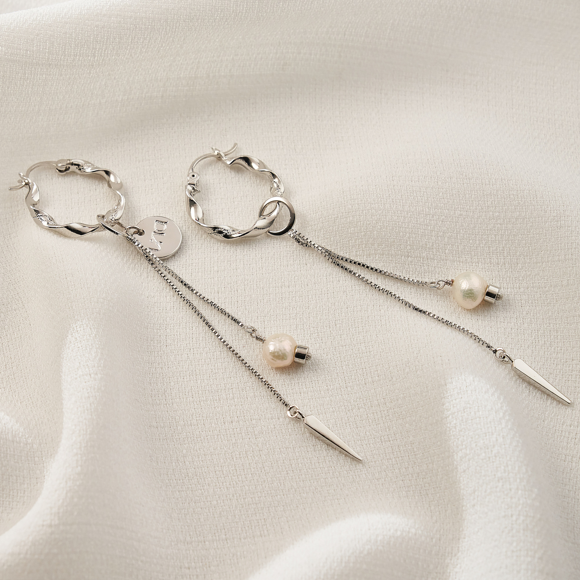 Brinco Bruna Banho Ródio Branco