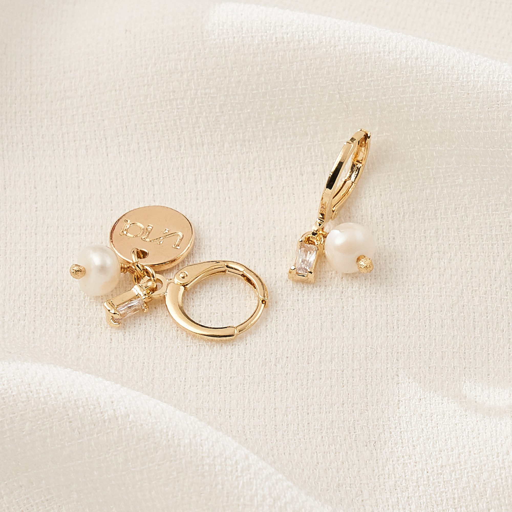 Brinco Anne Banho Ouro 18k