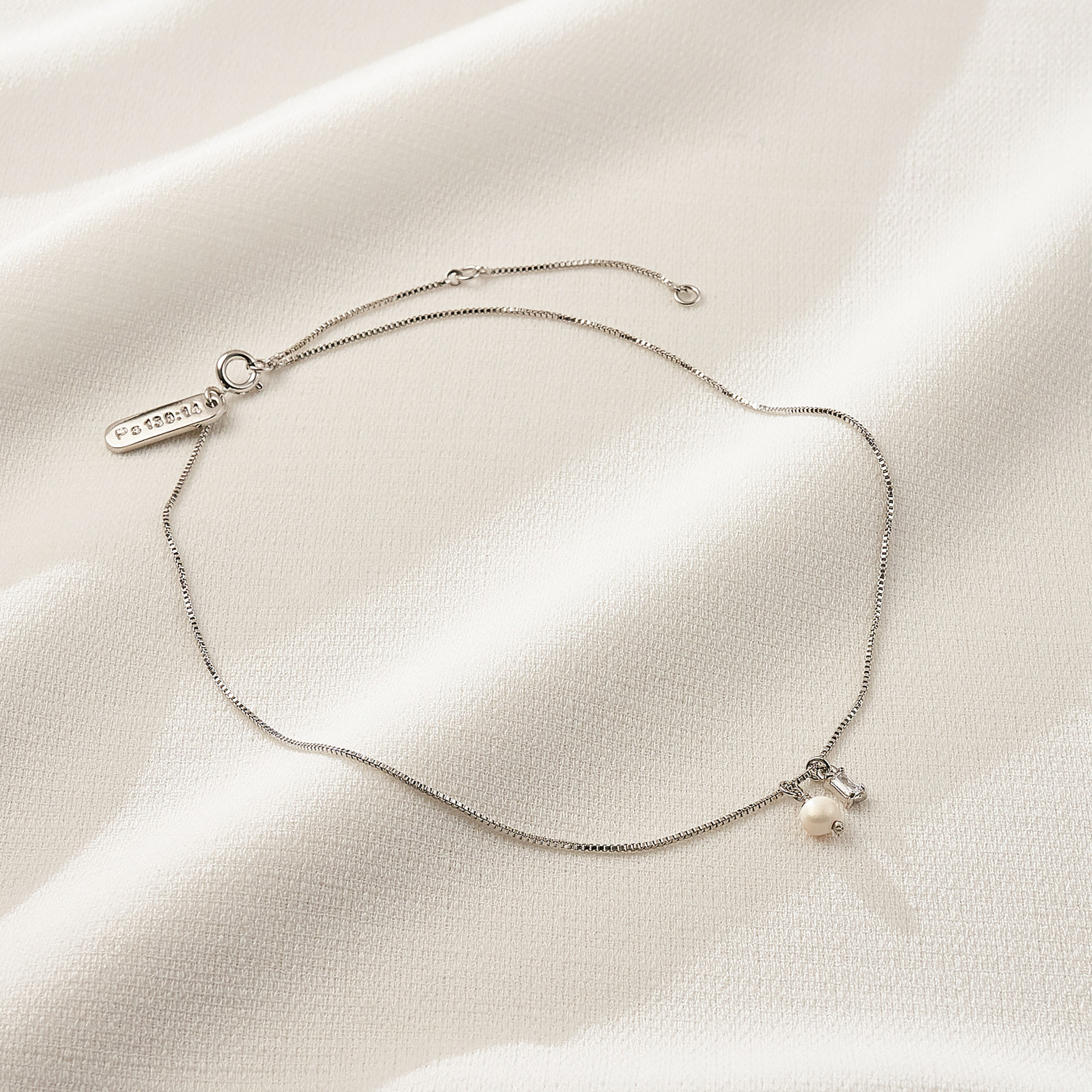 Colar Bia Banho Ródio Branco