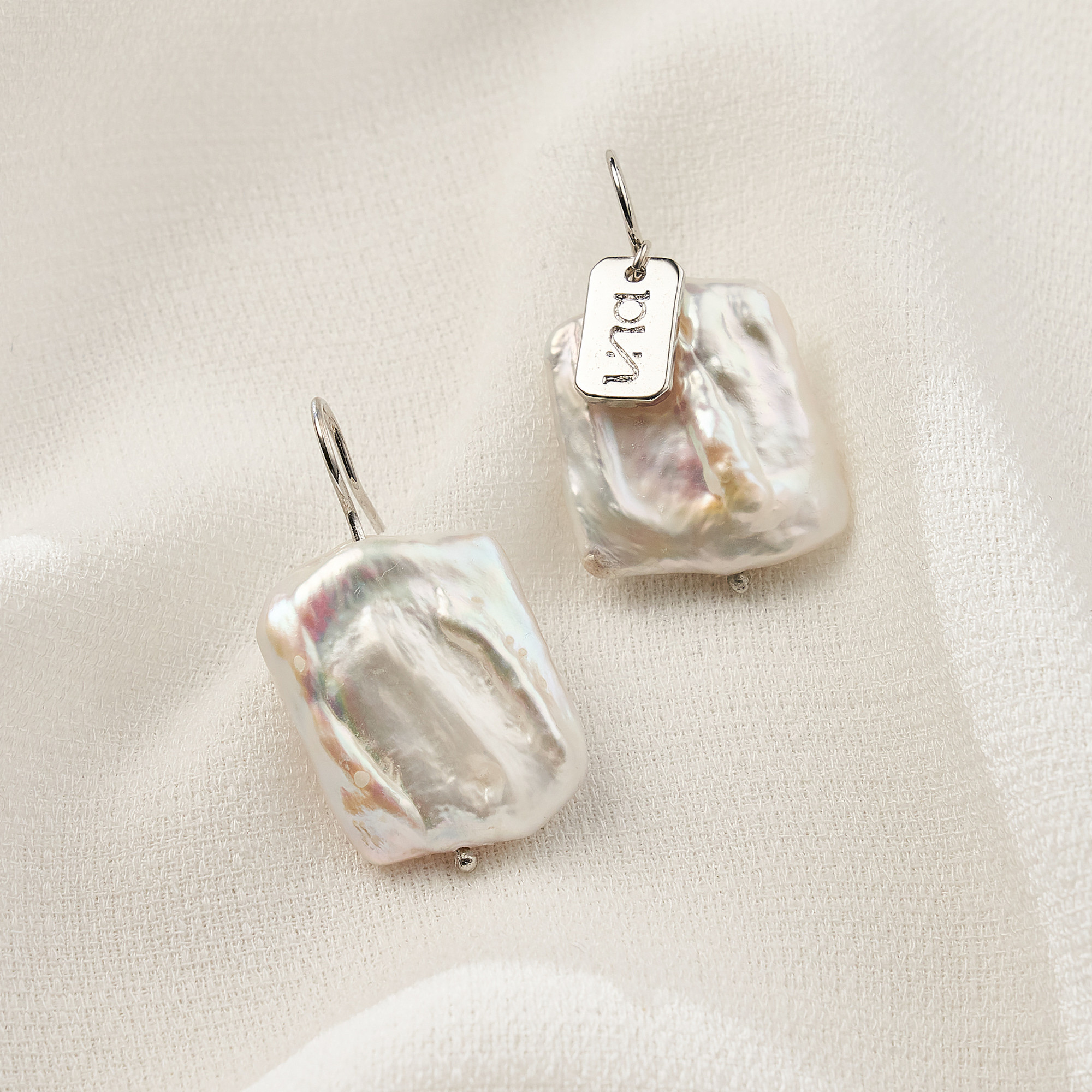 Brinco Ester Banho Ródio Branco