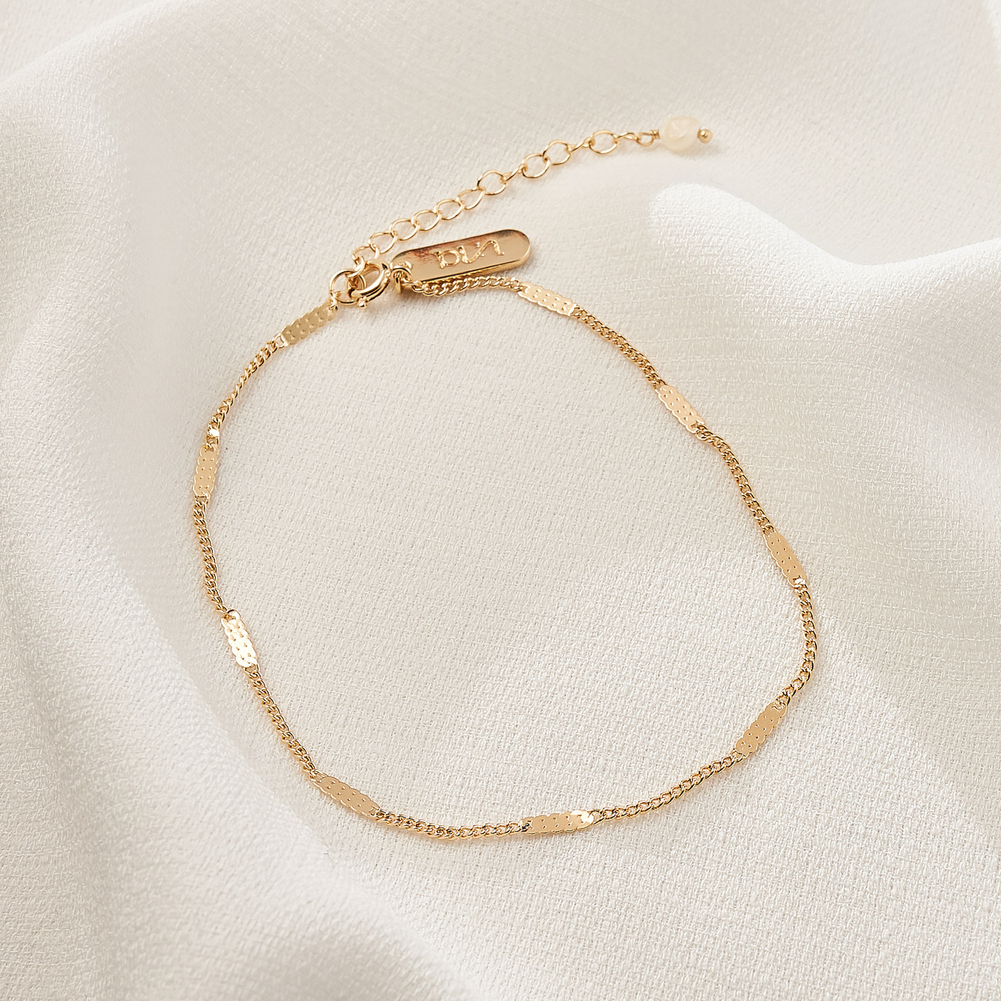 Tornozeleira Viviane Banho Ouro 18k