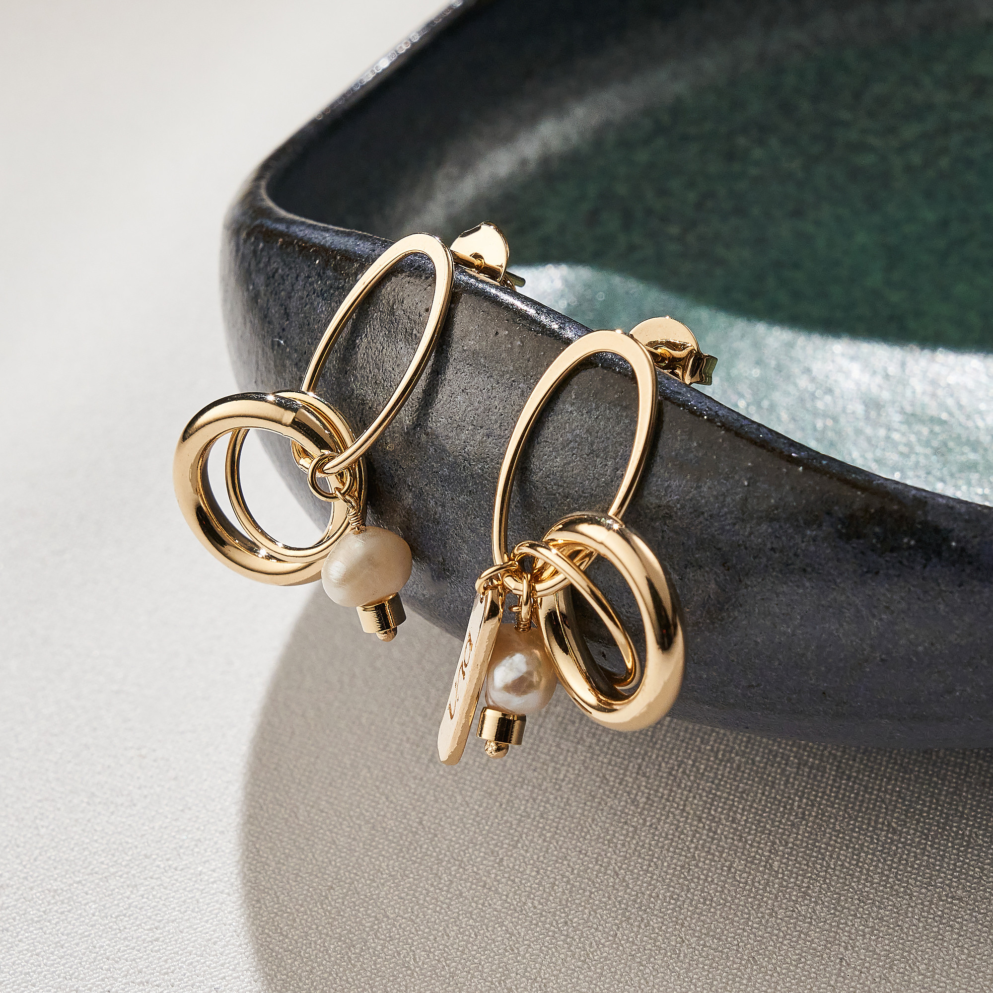 Brinco Mila Banho Ouro 18k