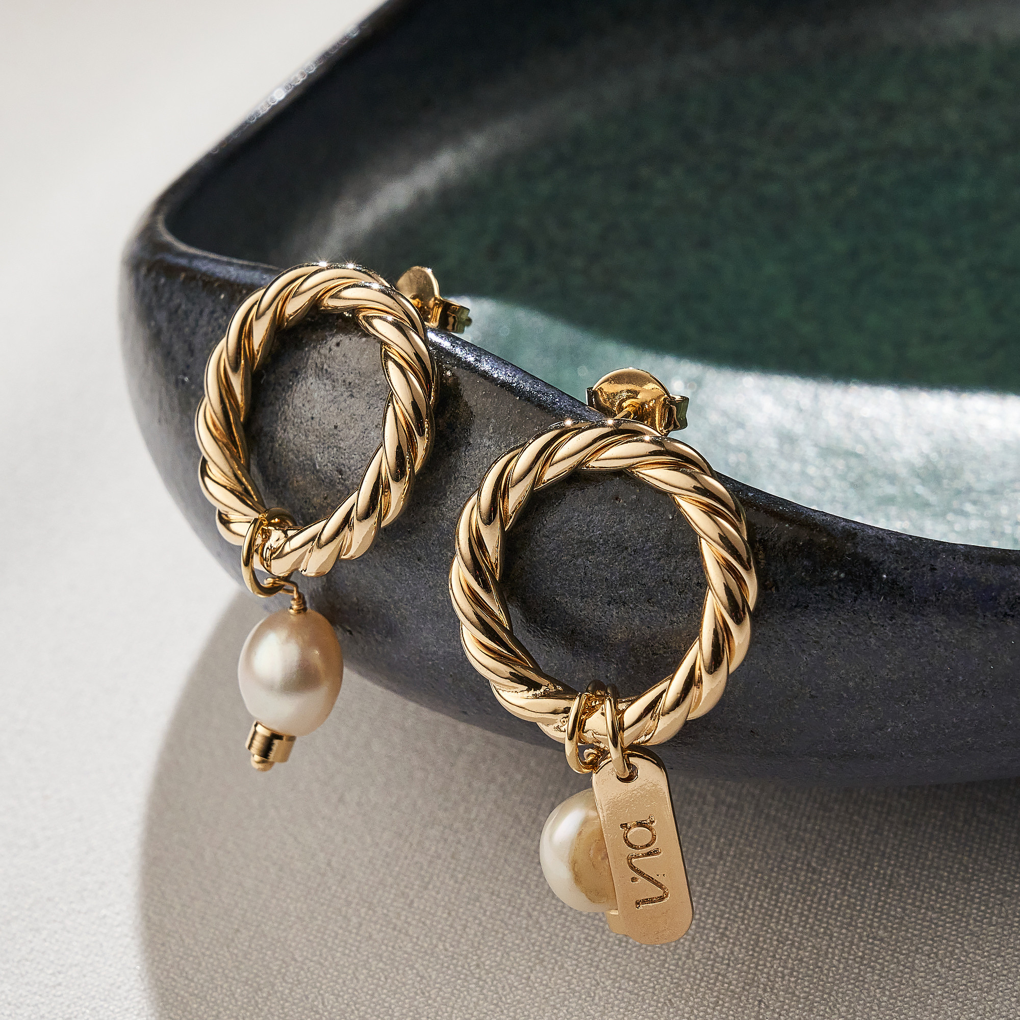 Brinco Erica Banho Ouro 18k