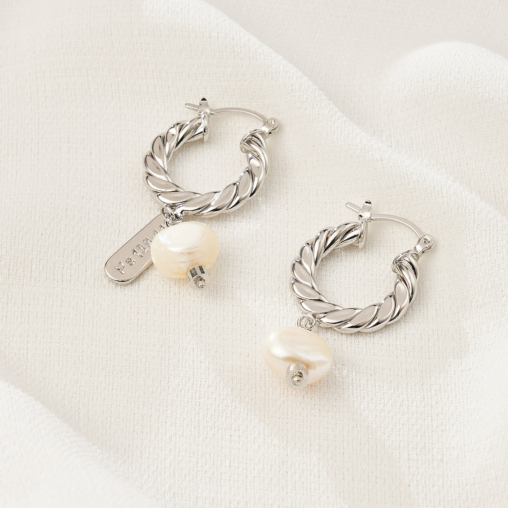 Brinco Juliete Banho Ródio Branco