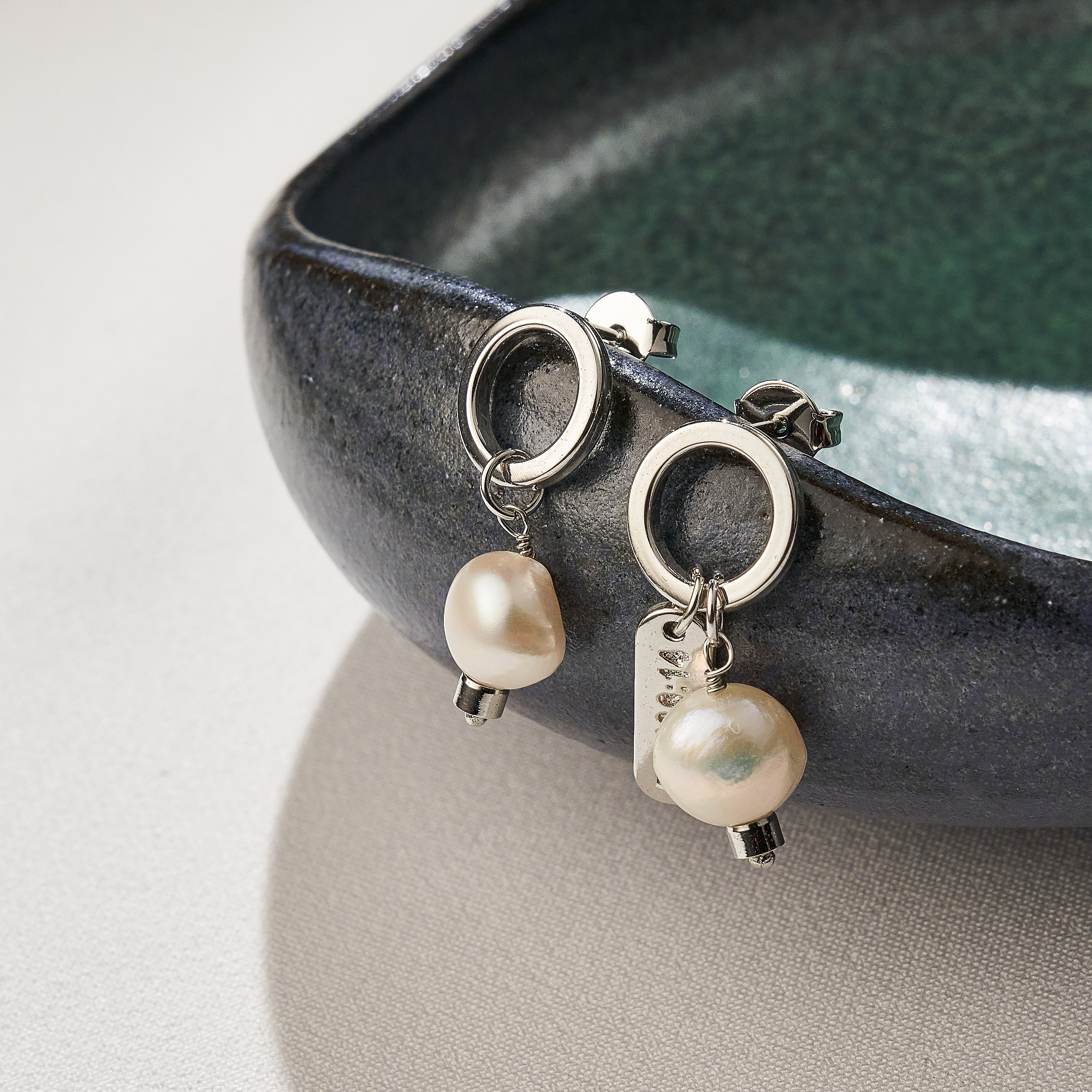 Brinco Carla Banho Ródio Branco