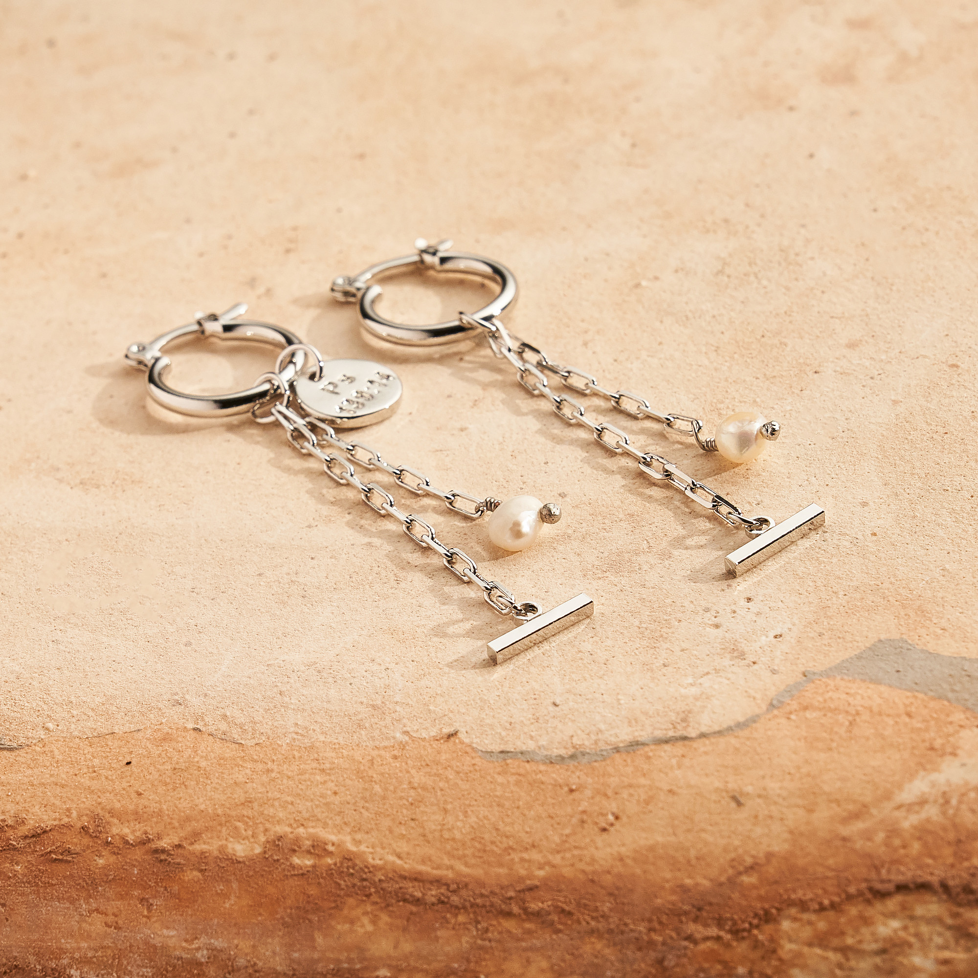 Brinco Julie Banho Ródio Branco