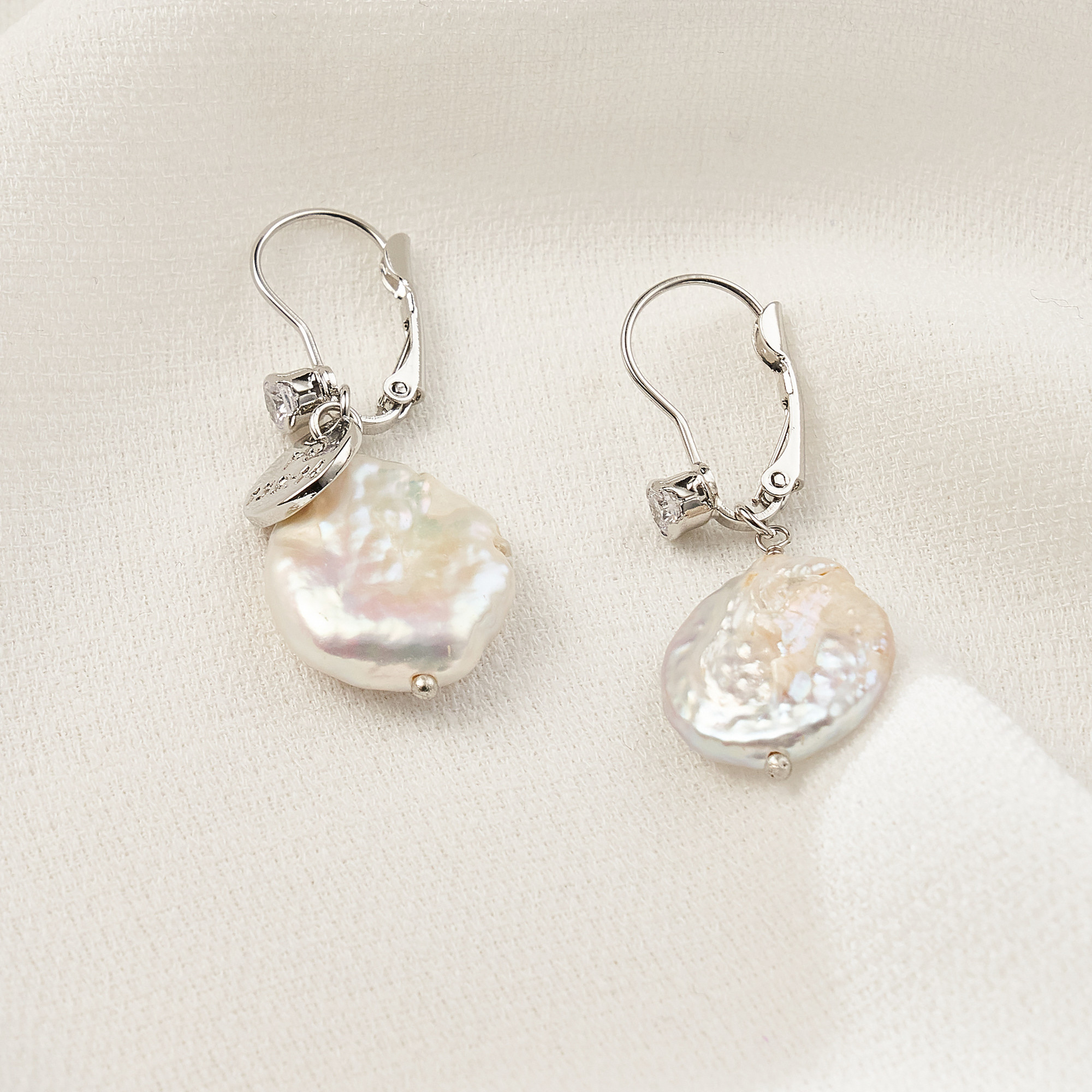 Brinco Eli Banho Ródio Branco