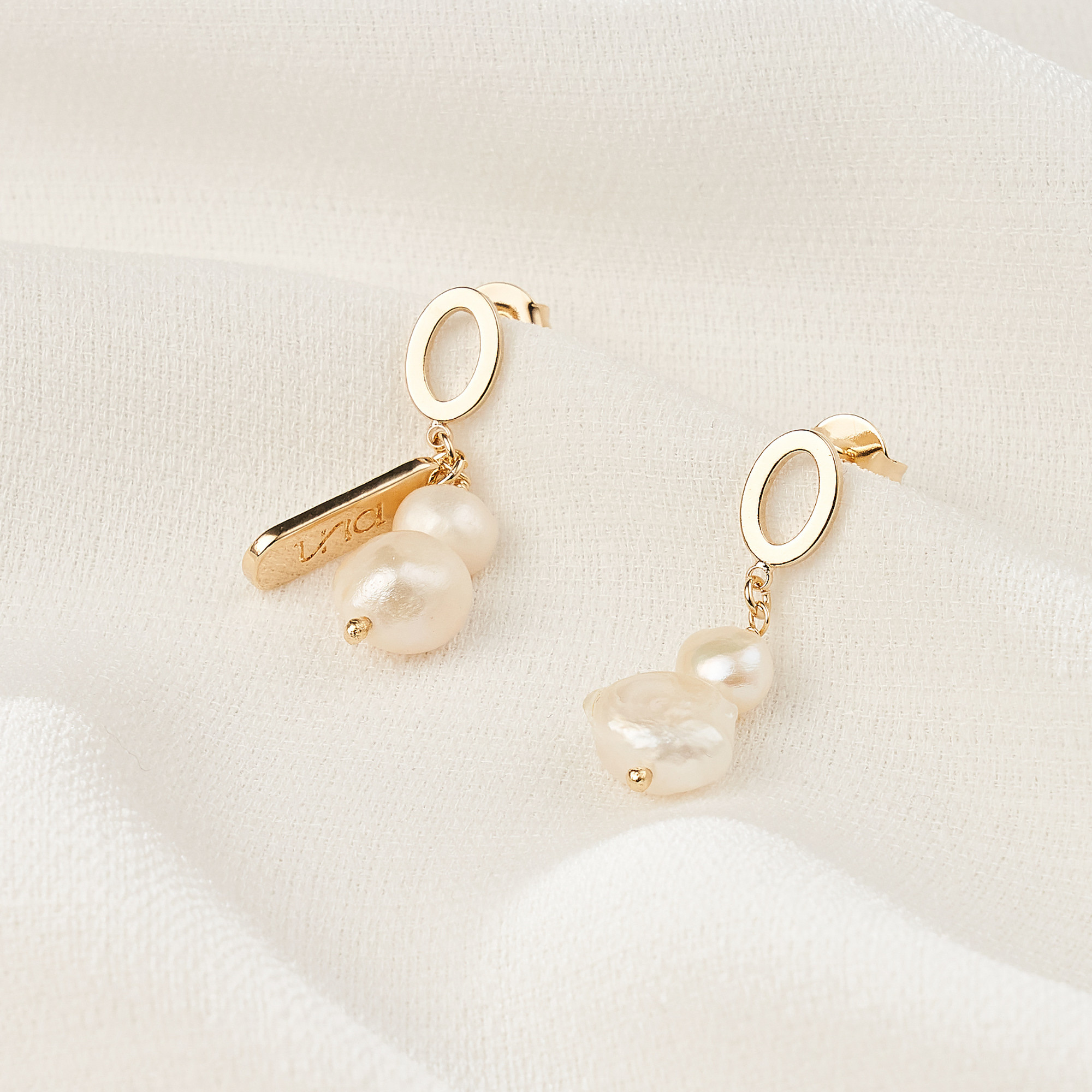 Brinco Han Banho Ouro 18k