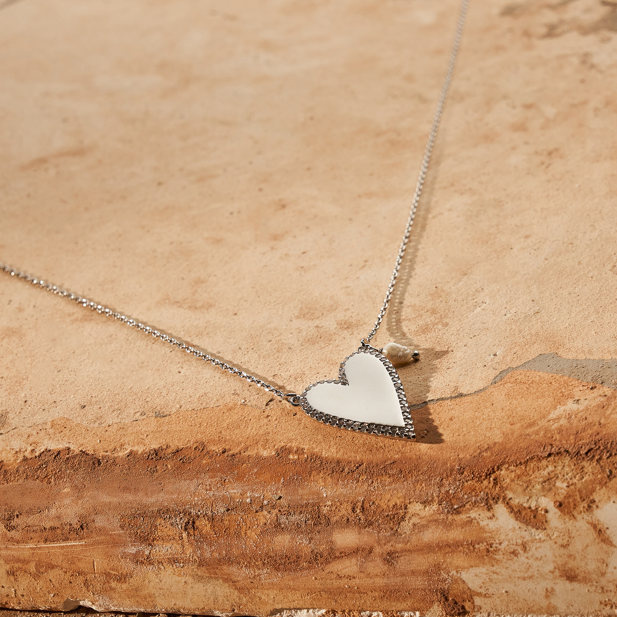 Colar Ana Julia Banho Ródio Branco