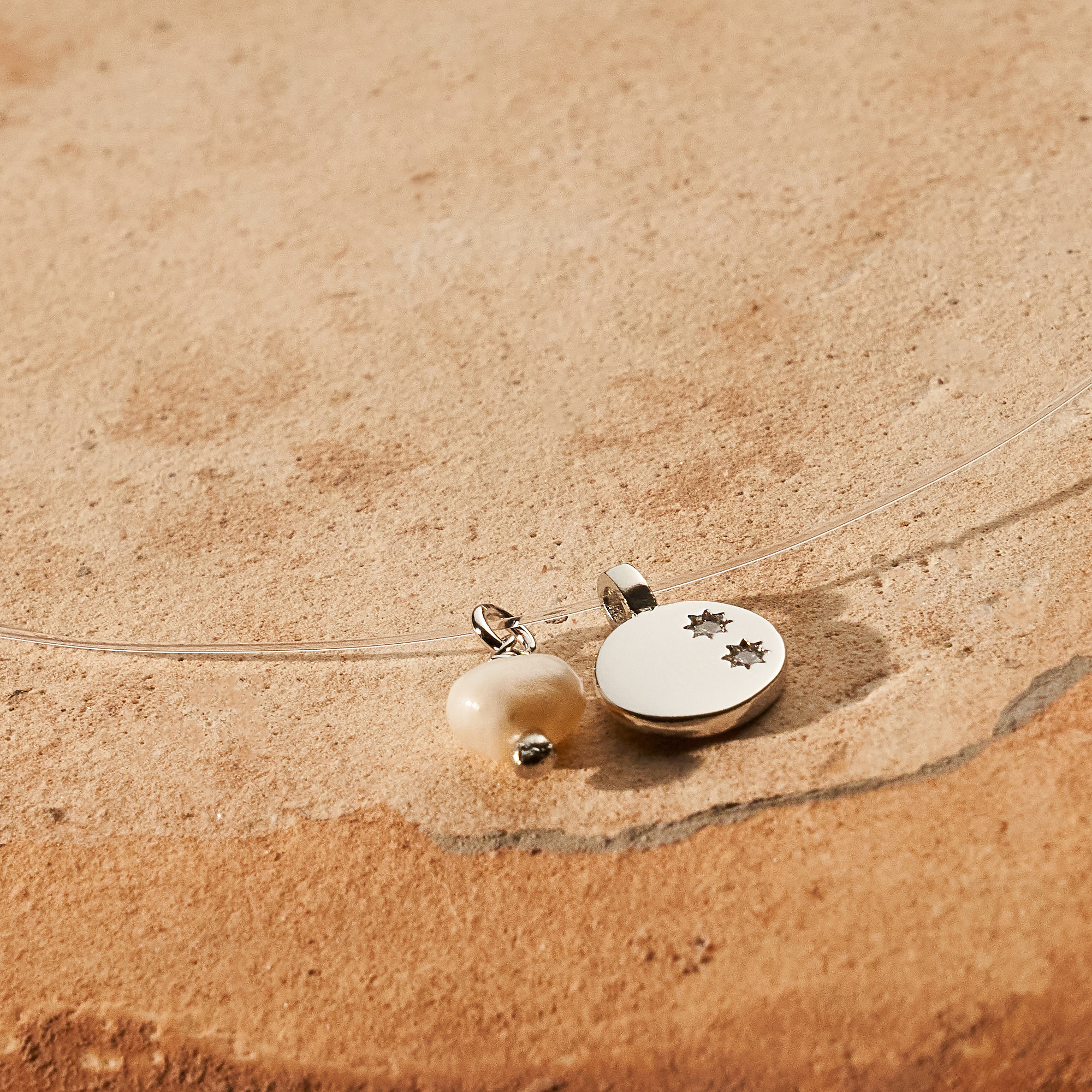 Colar Jane Banho Ródio Branco