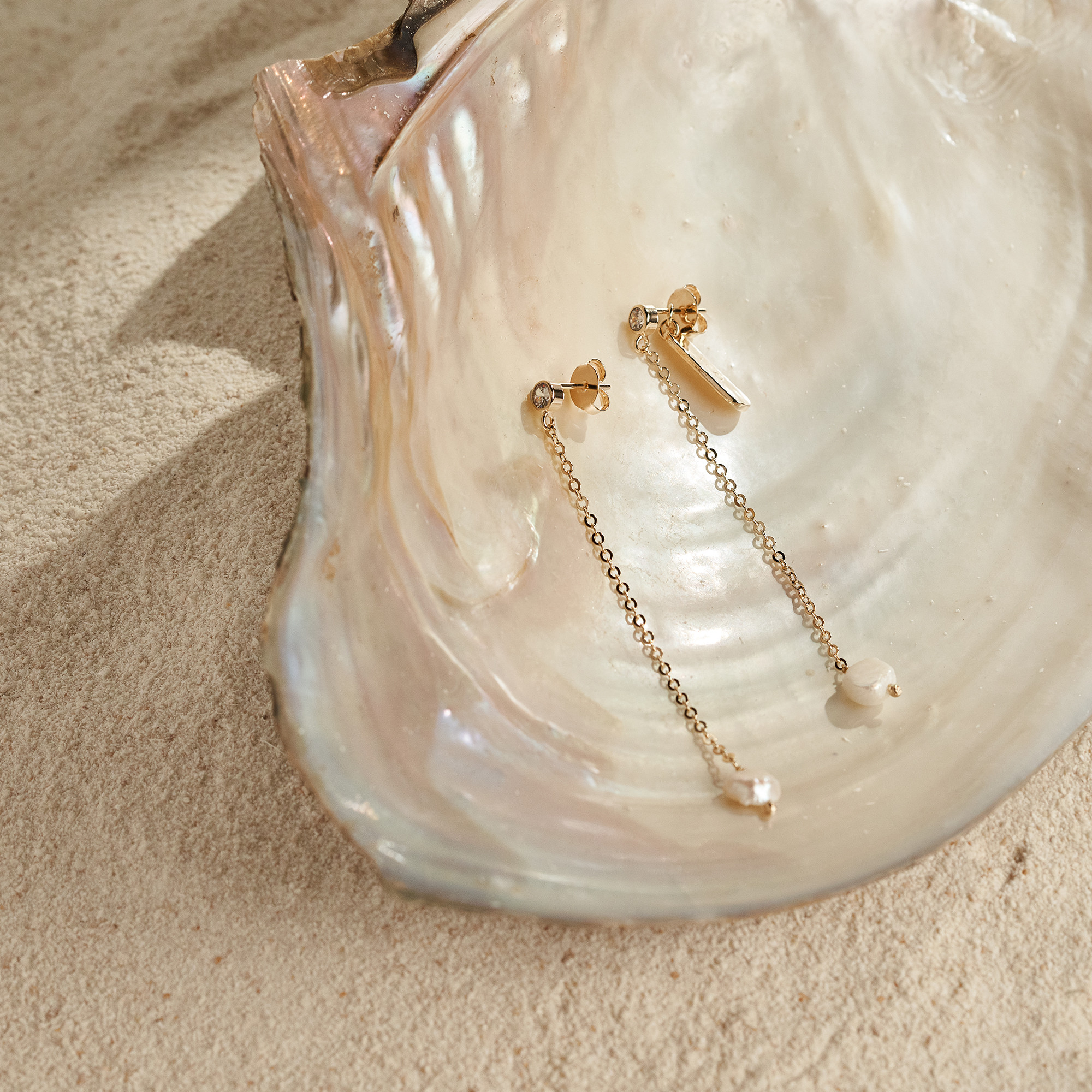 Brinco Agnes Banho Ouro 18k