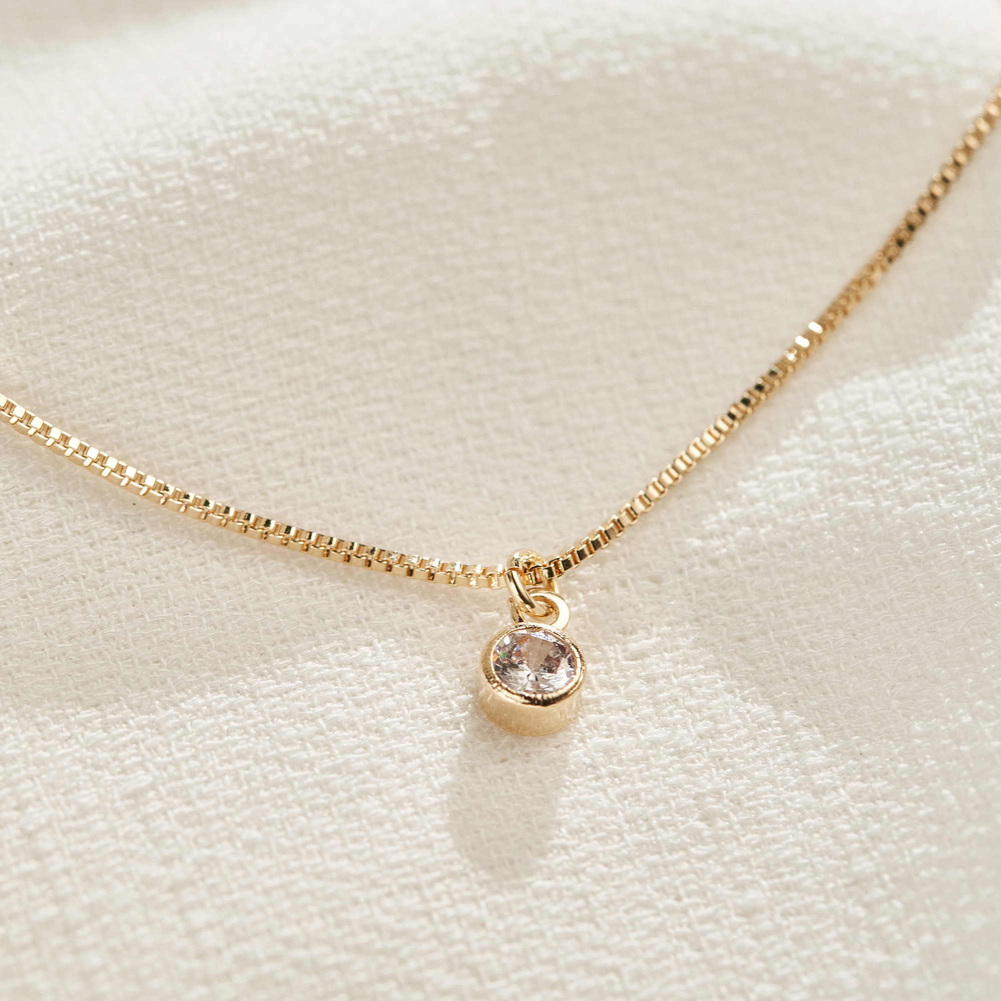 Tornozeleira Nina Banho Ouro 18k