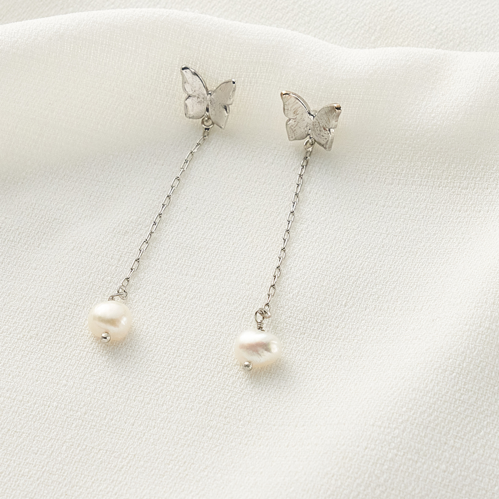 Brinco Cléo Banho Ródio Branco