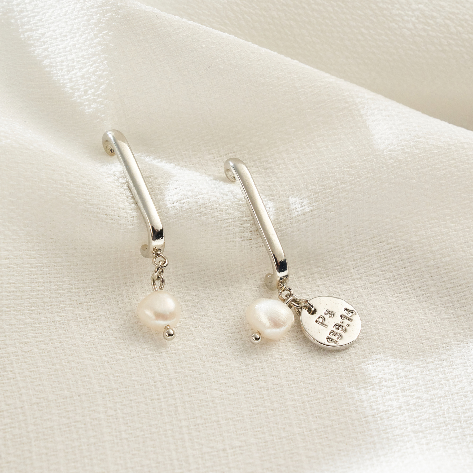 Brinco Brienne Banho Ródio Branco