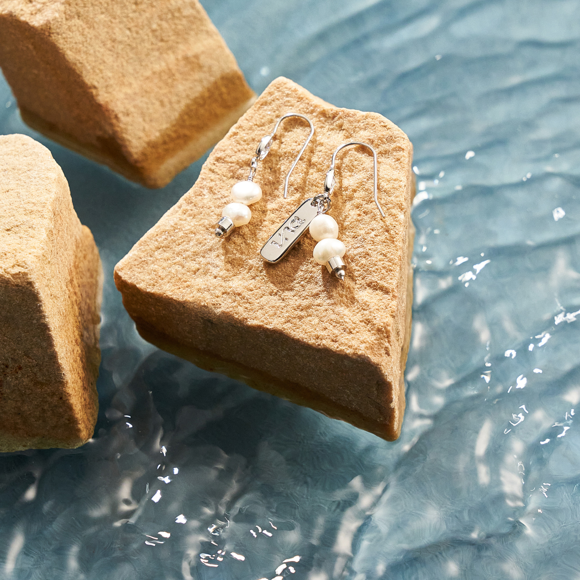 Brinco Eleonora Banho Ródio Branco