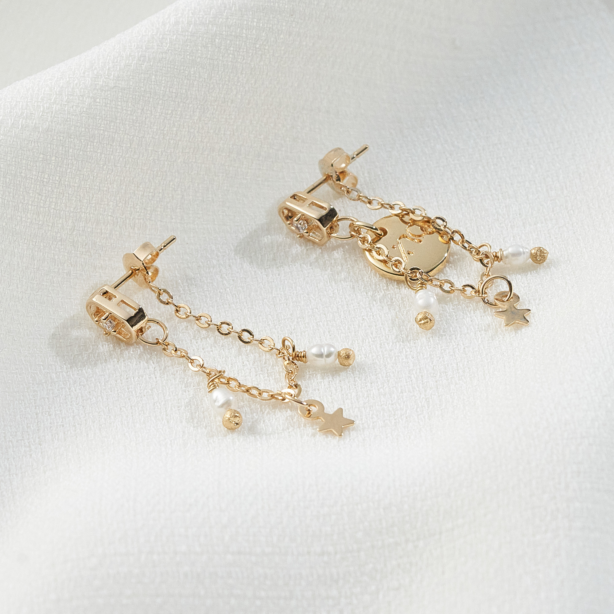 Brinco Lynira Banho Ouro 18k