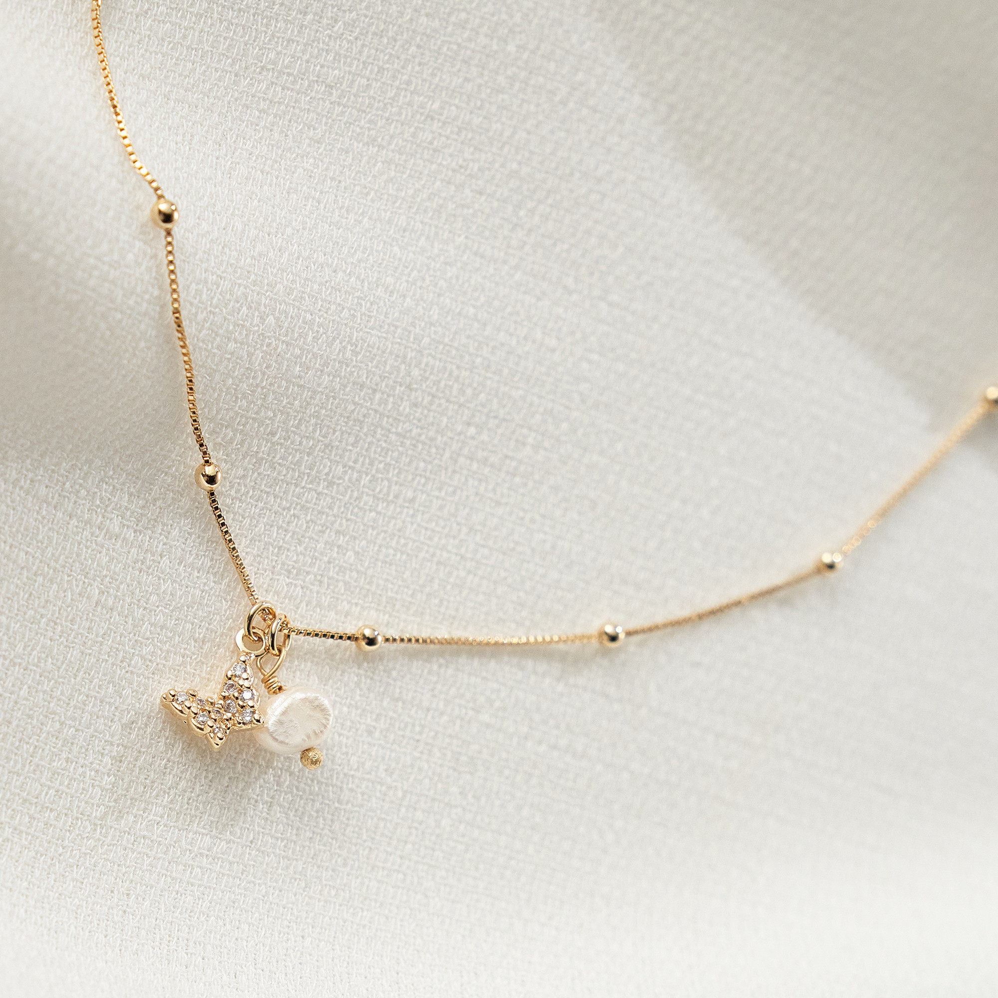 Colar Dione Banho Ouro 18k