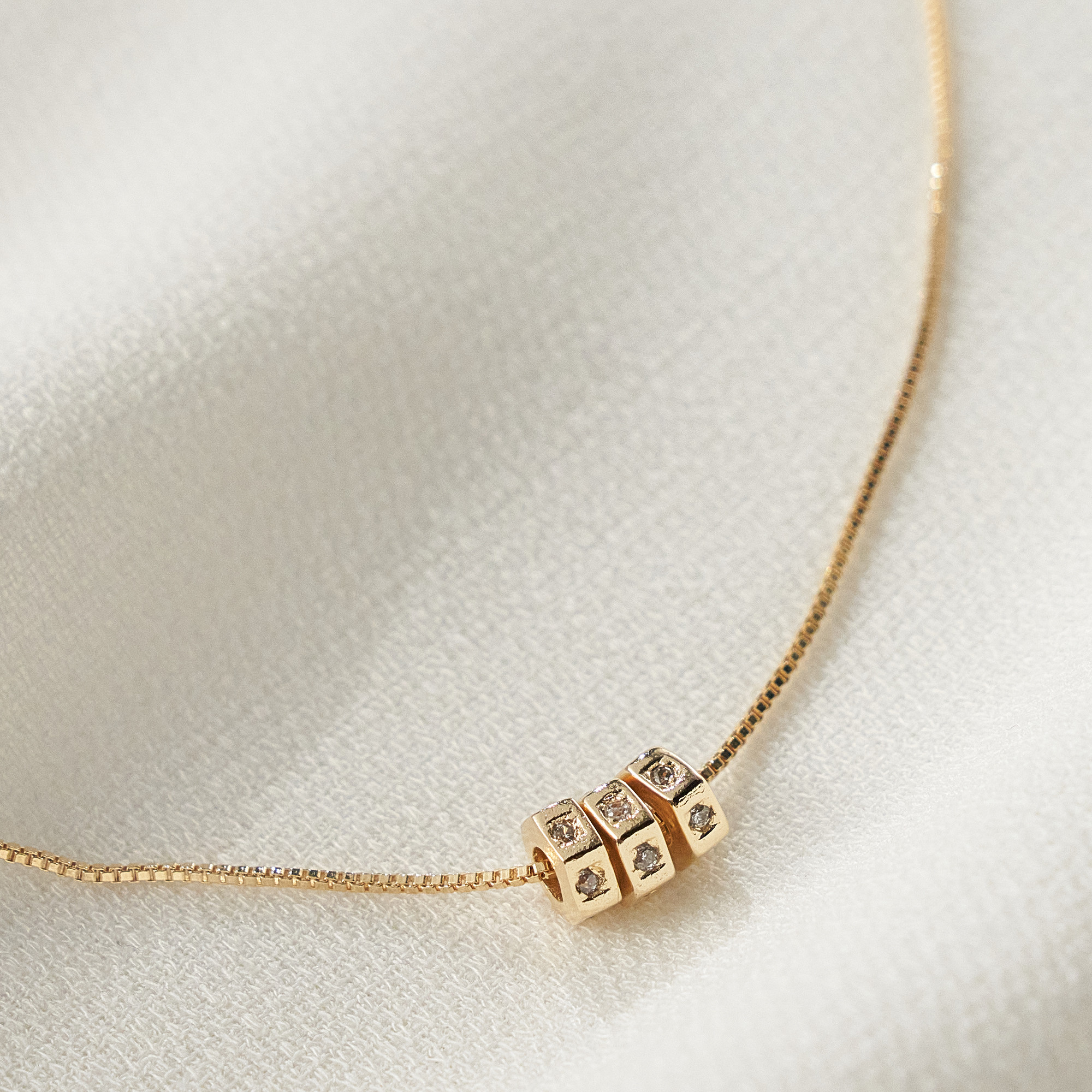 Colar Heather Banho Ouro 18k