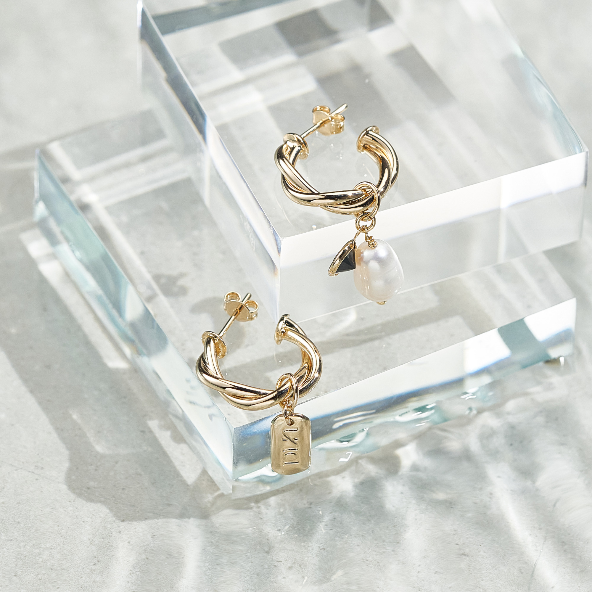 Brinco Pâmela Banho Ouro 18k 