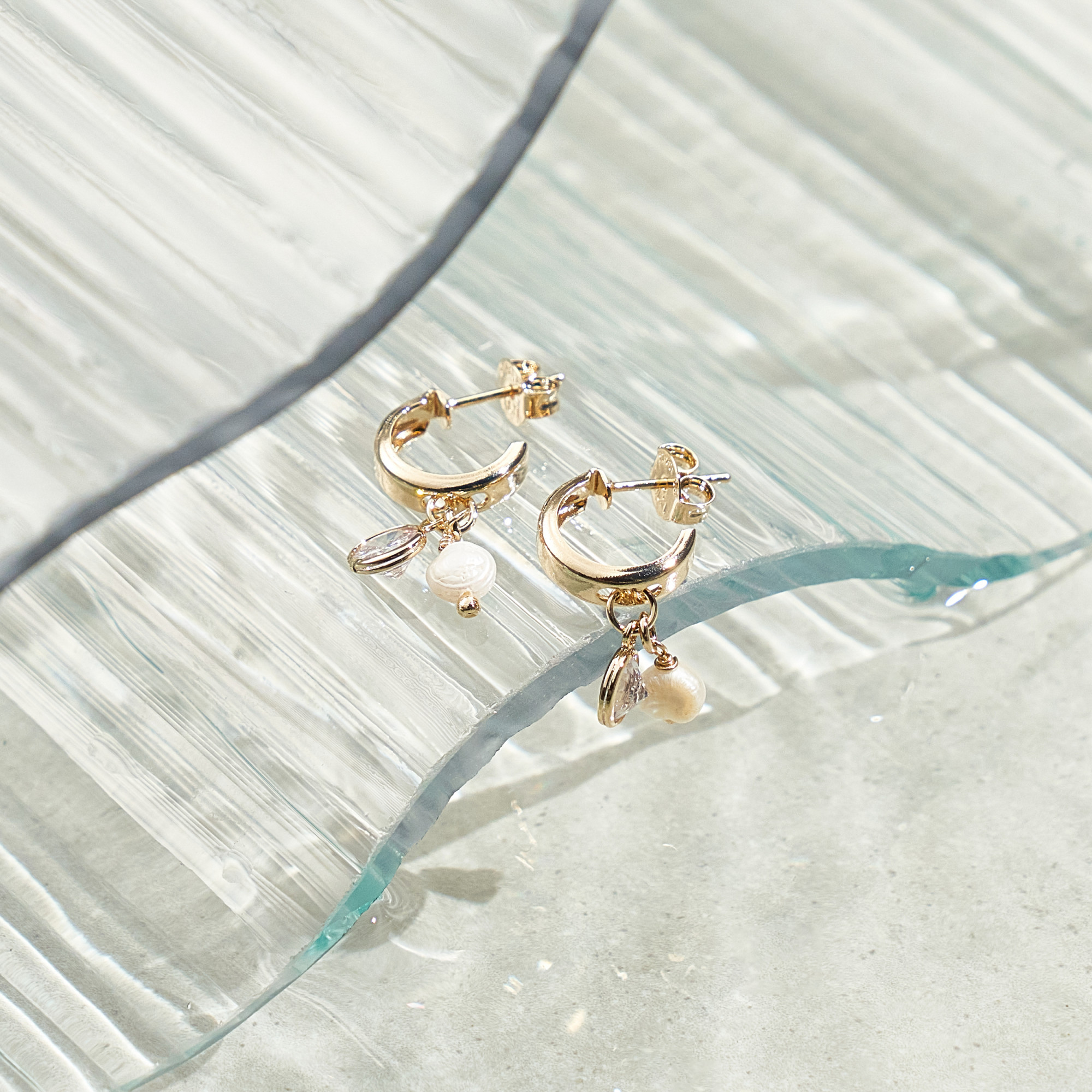 Brinco Amora Banho Ouro 18k 