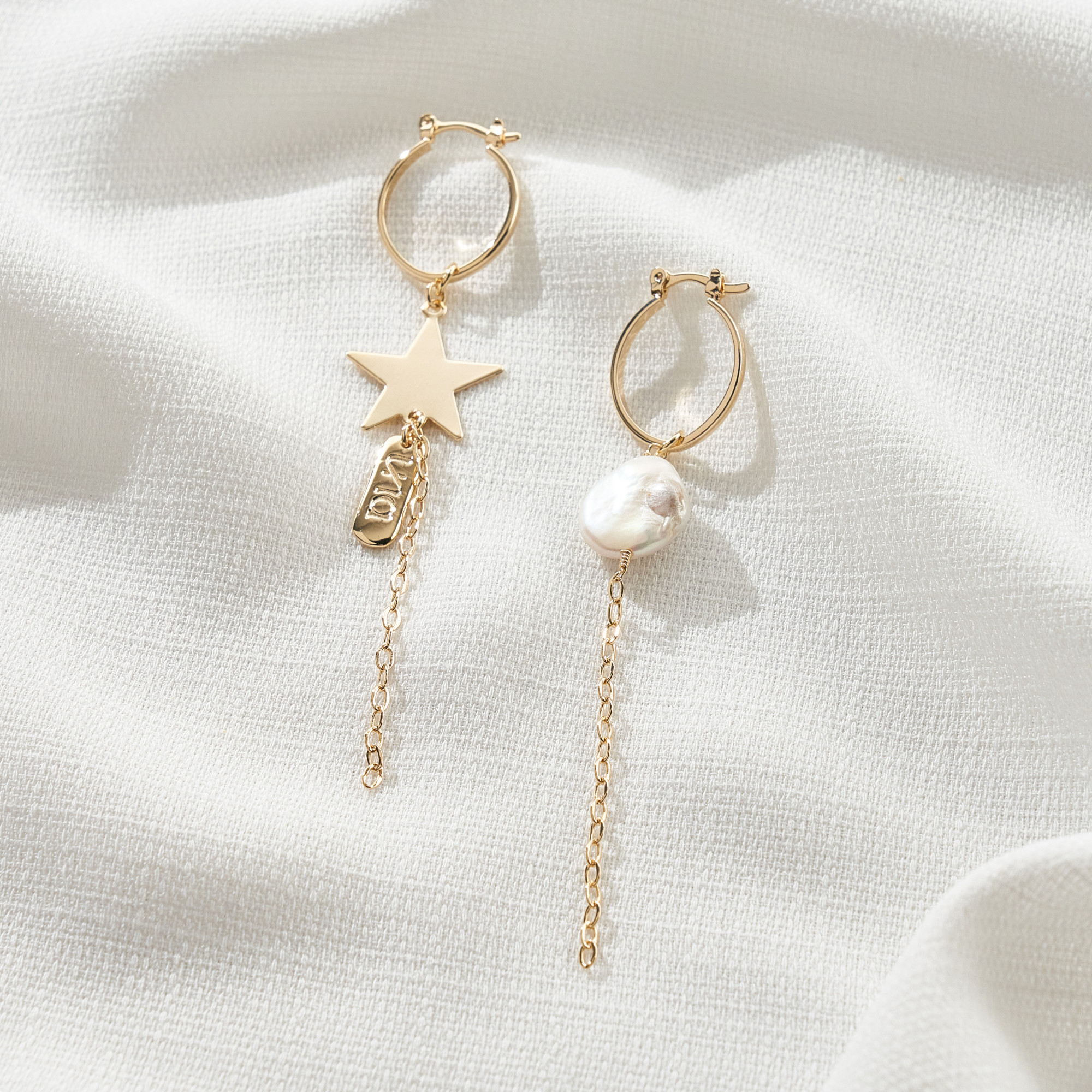 Brinco Anita Banho Ouro 18k