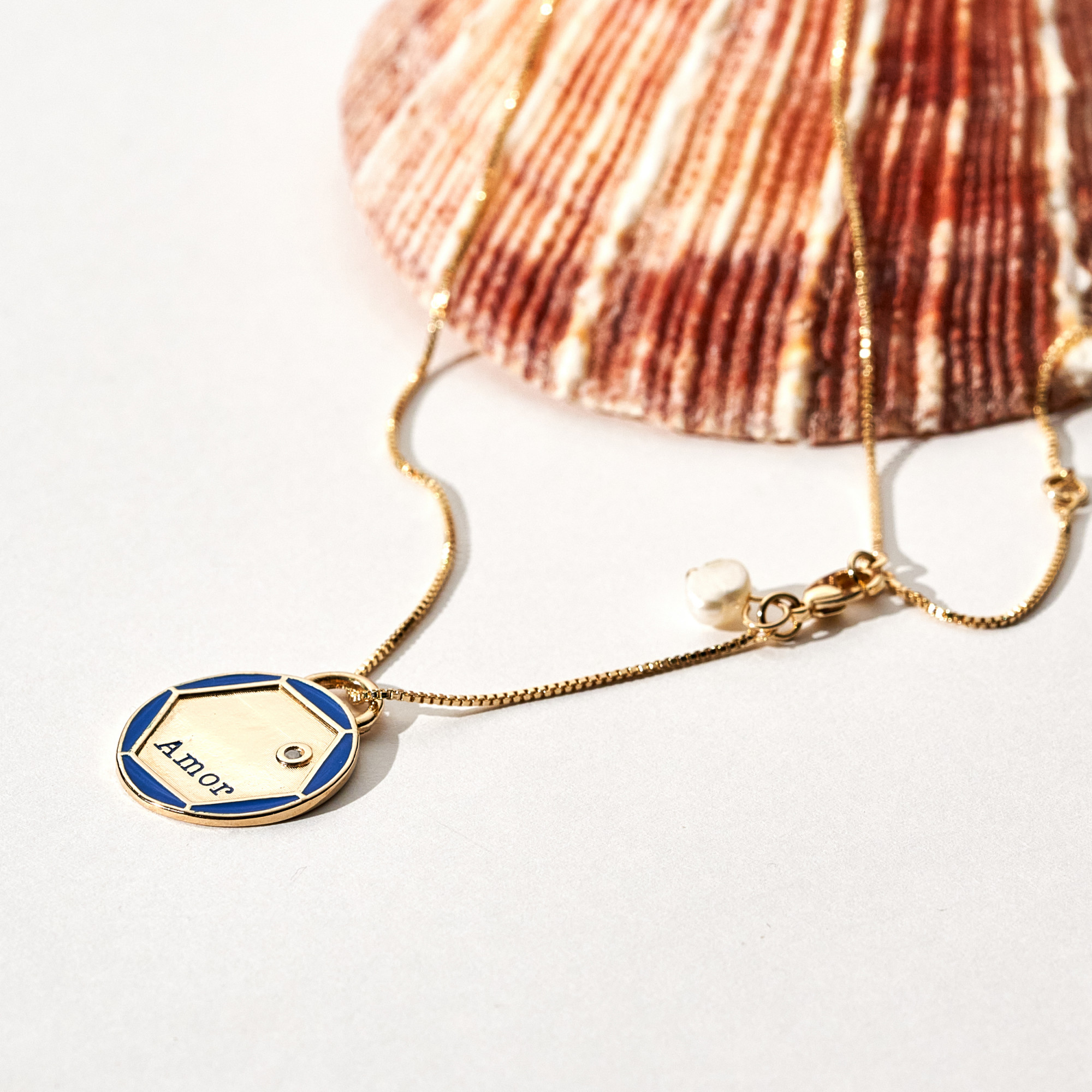 Colar Mira Resina Azul Banho Ouro 18k