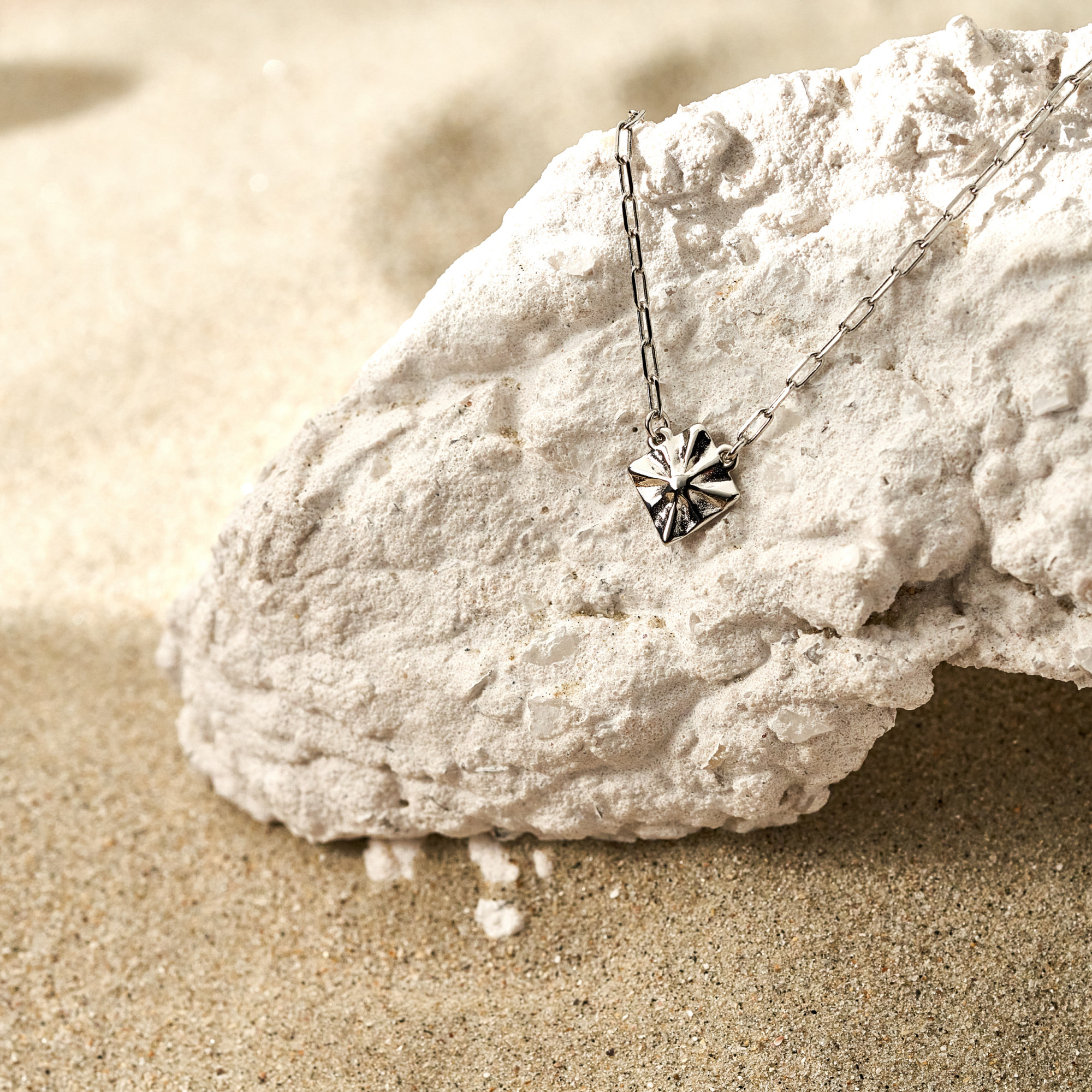 Colar Naya Banho Ródio Branco