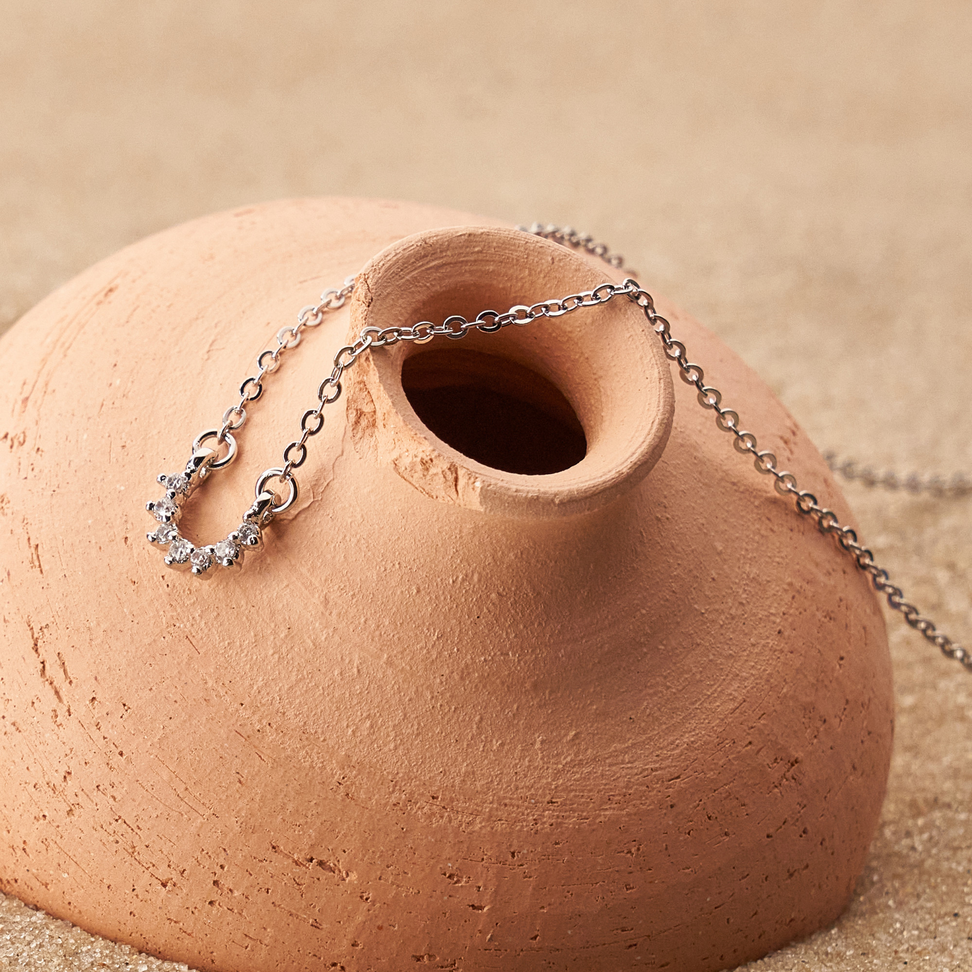 Colar Augustina Banho Ródio Branco