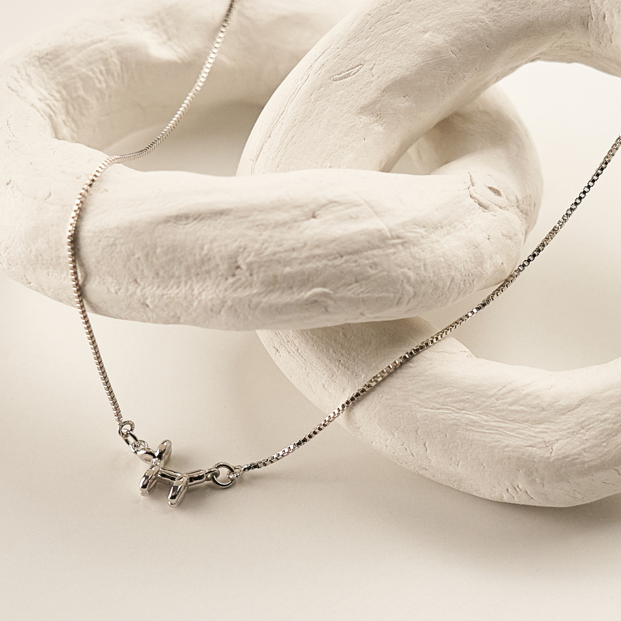 Colar Araci Banho Ródio Branco