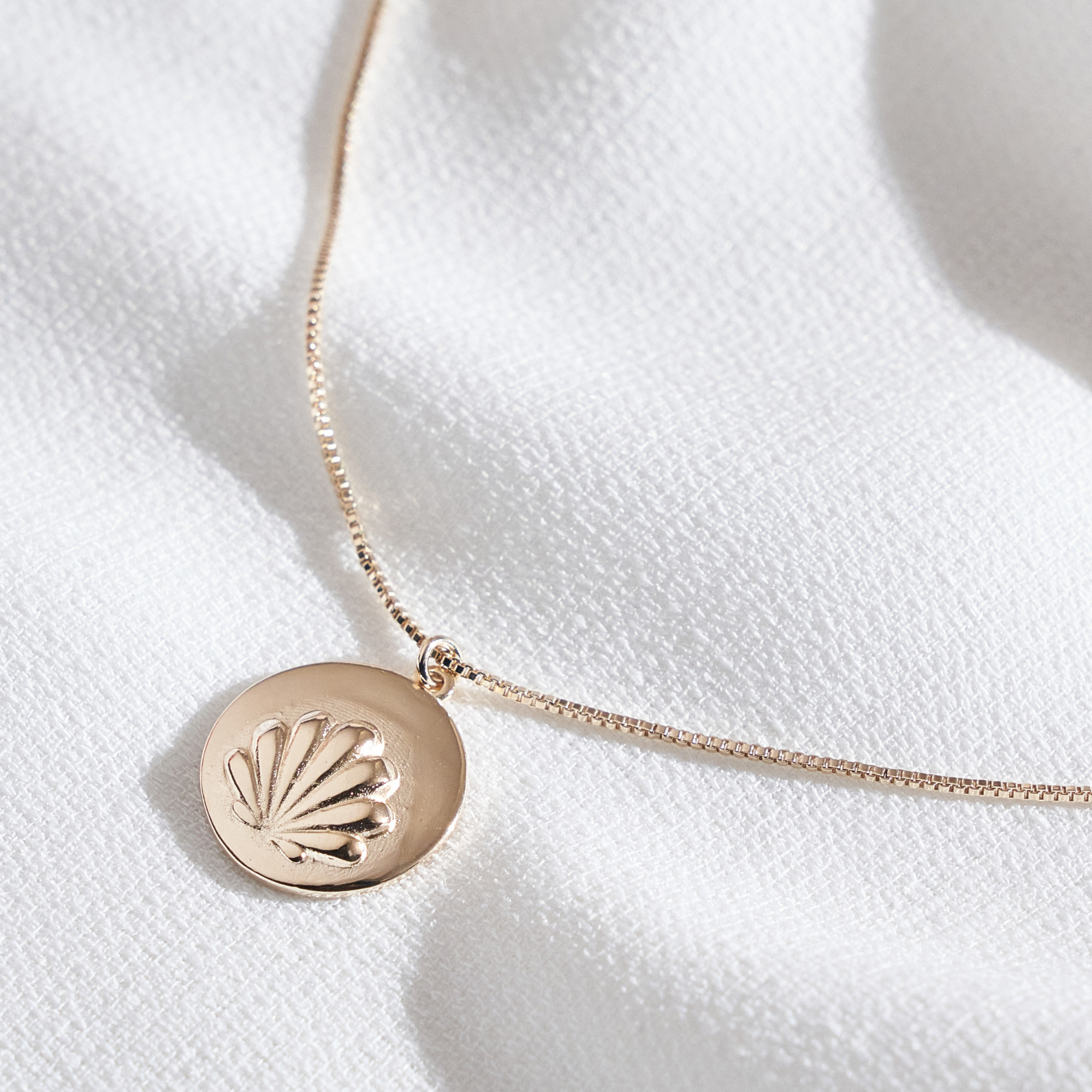 Colar Quezia Banho Ouro 18k