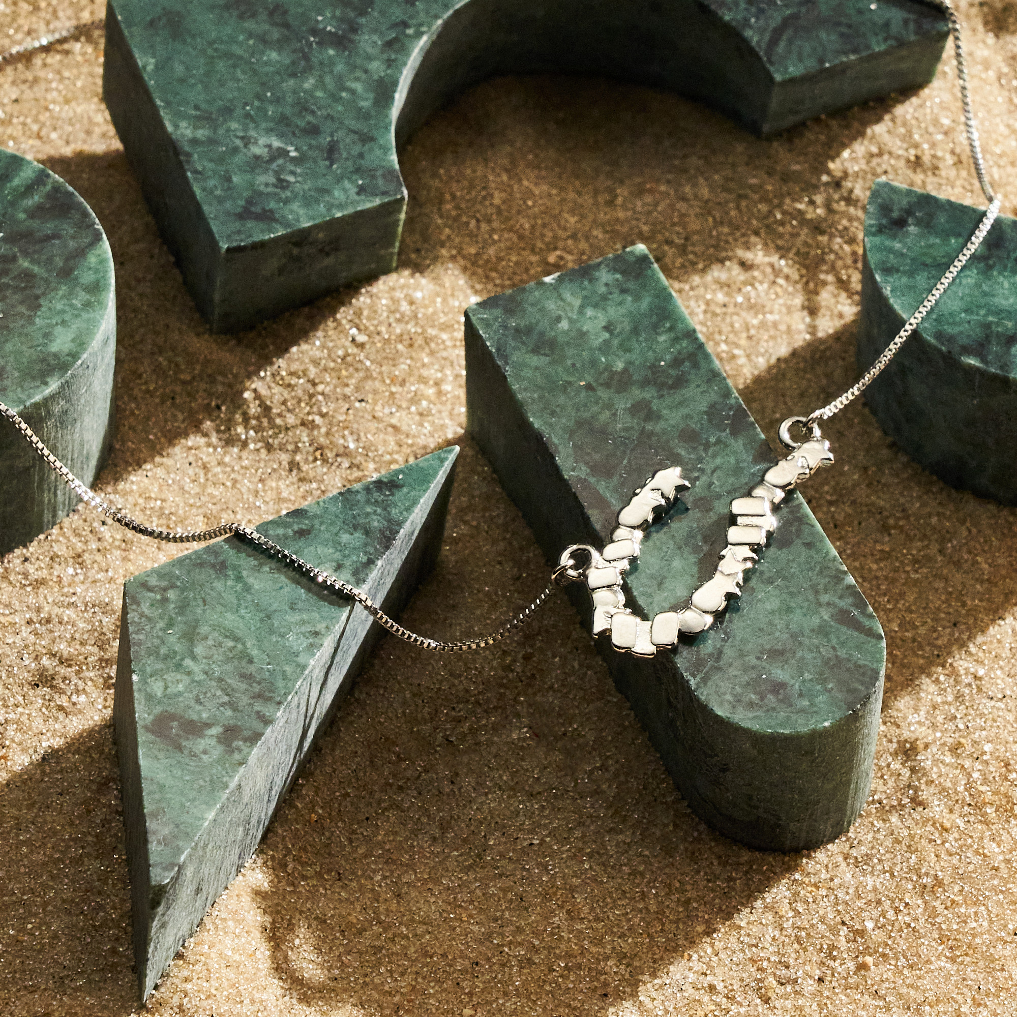 Colar Patsy Banho Ródio Branco