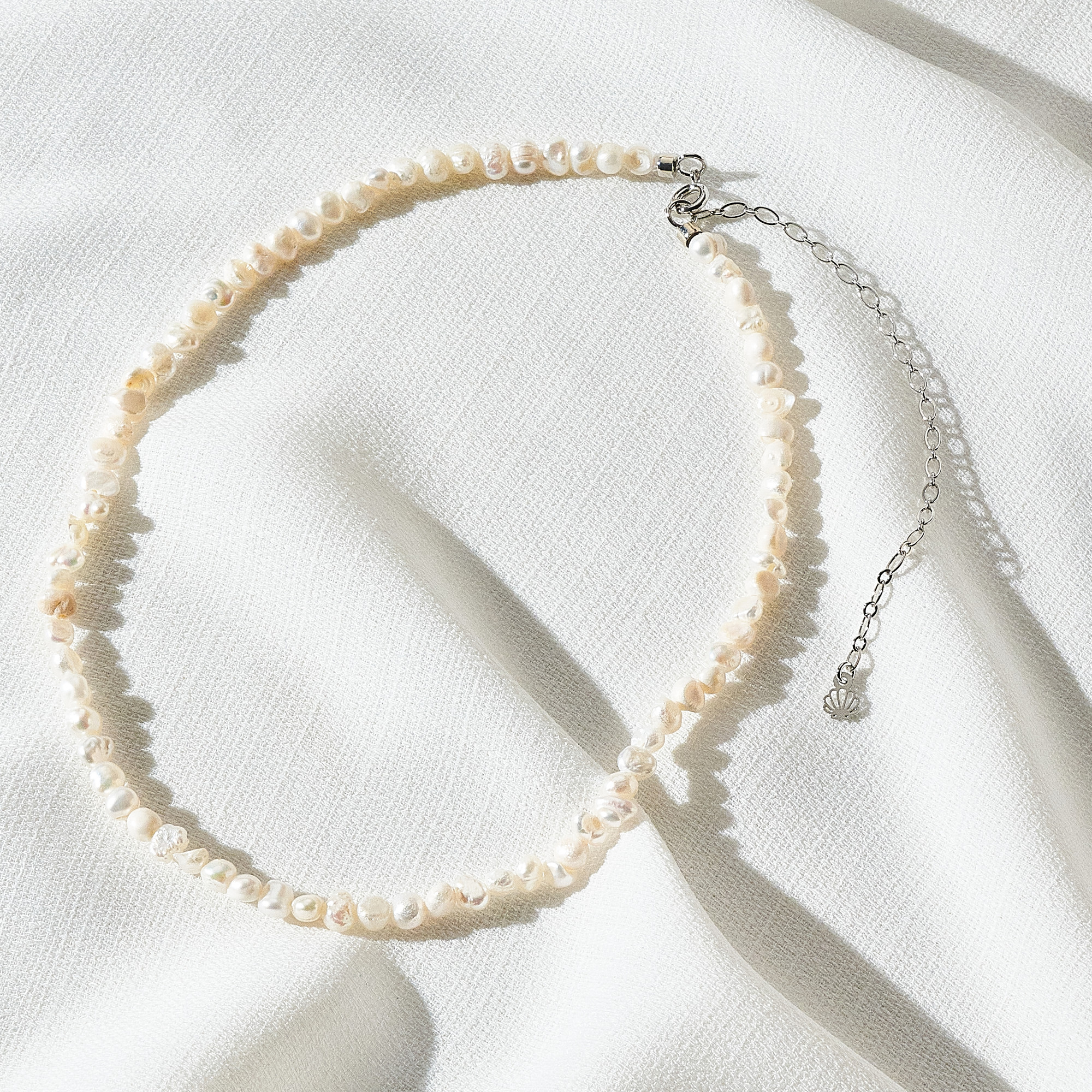 Colar Jolie Banho Ródio branco