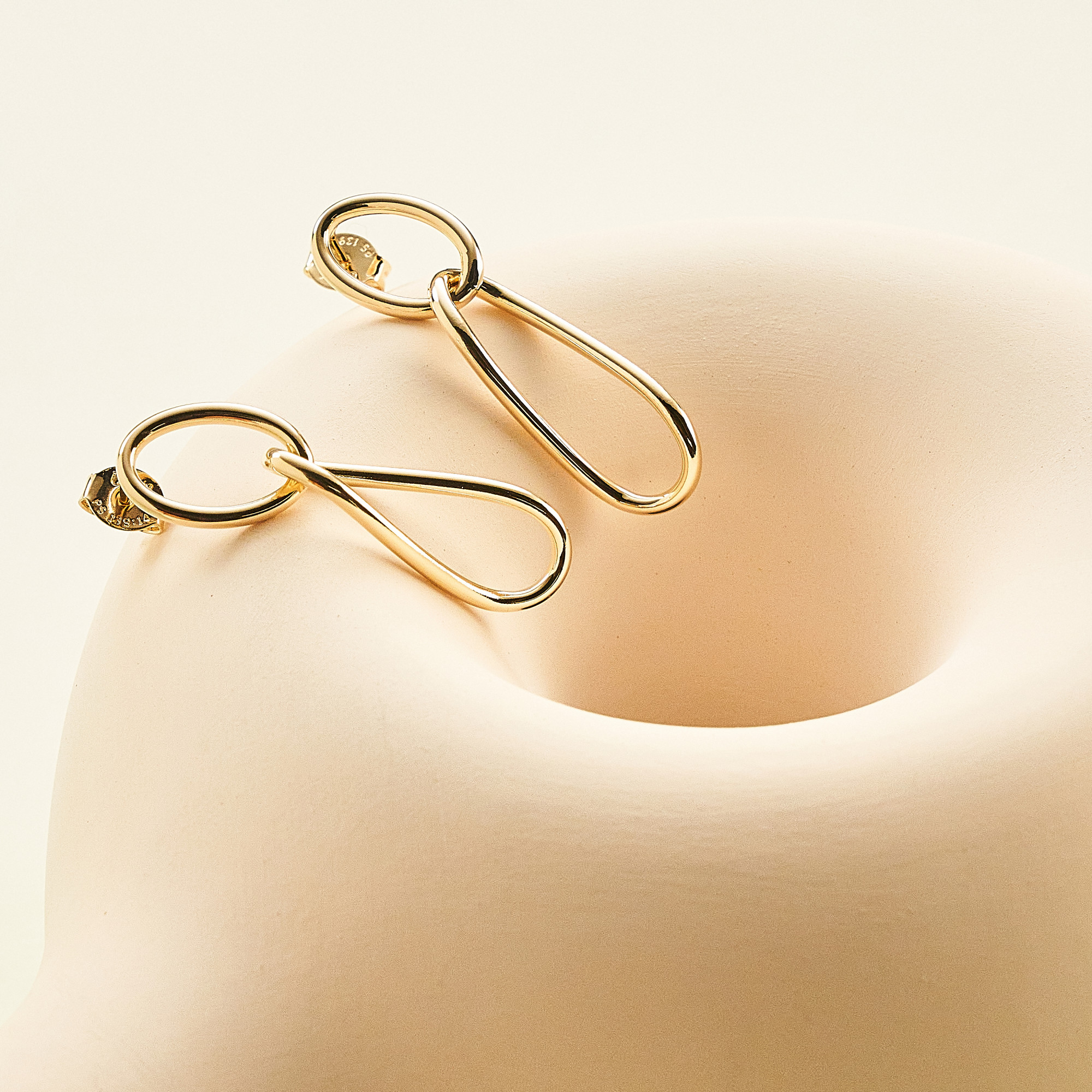 Brinco Loren Banho Ouro 18k