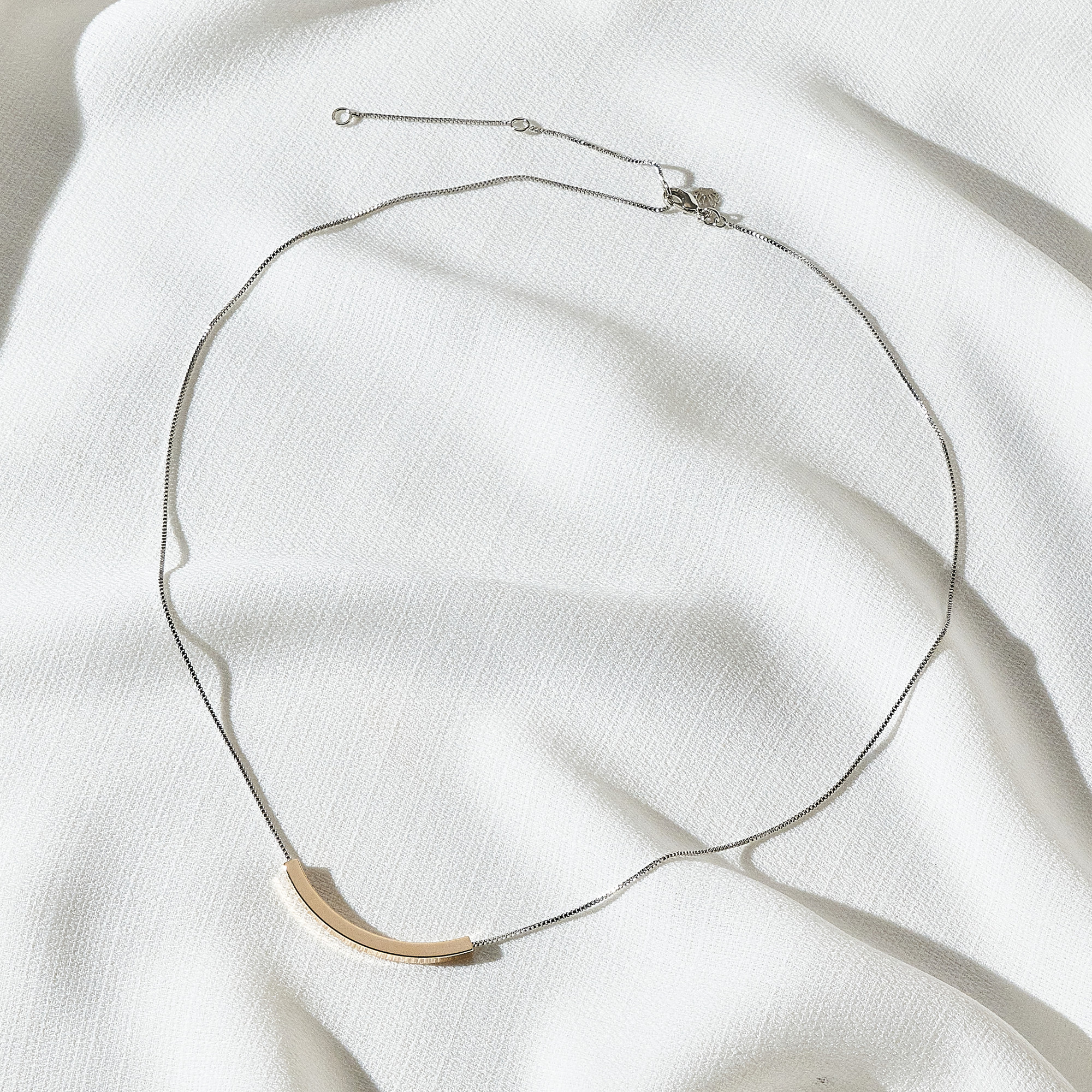 Colar Vanda Banho Ouro 18k e Ródio Branco