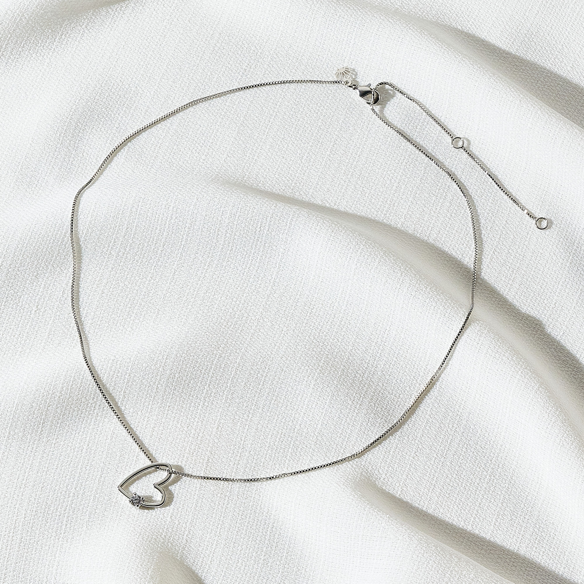 Colar Amélia Banho Ródio Branco