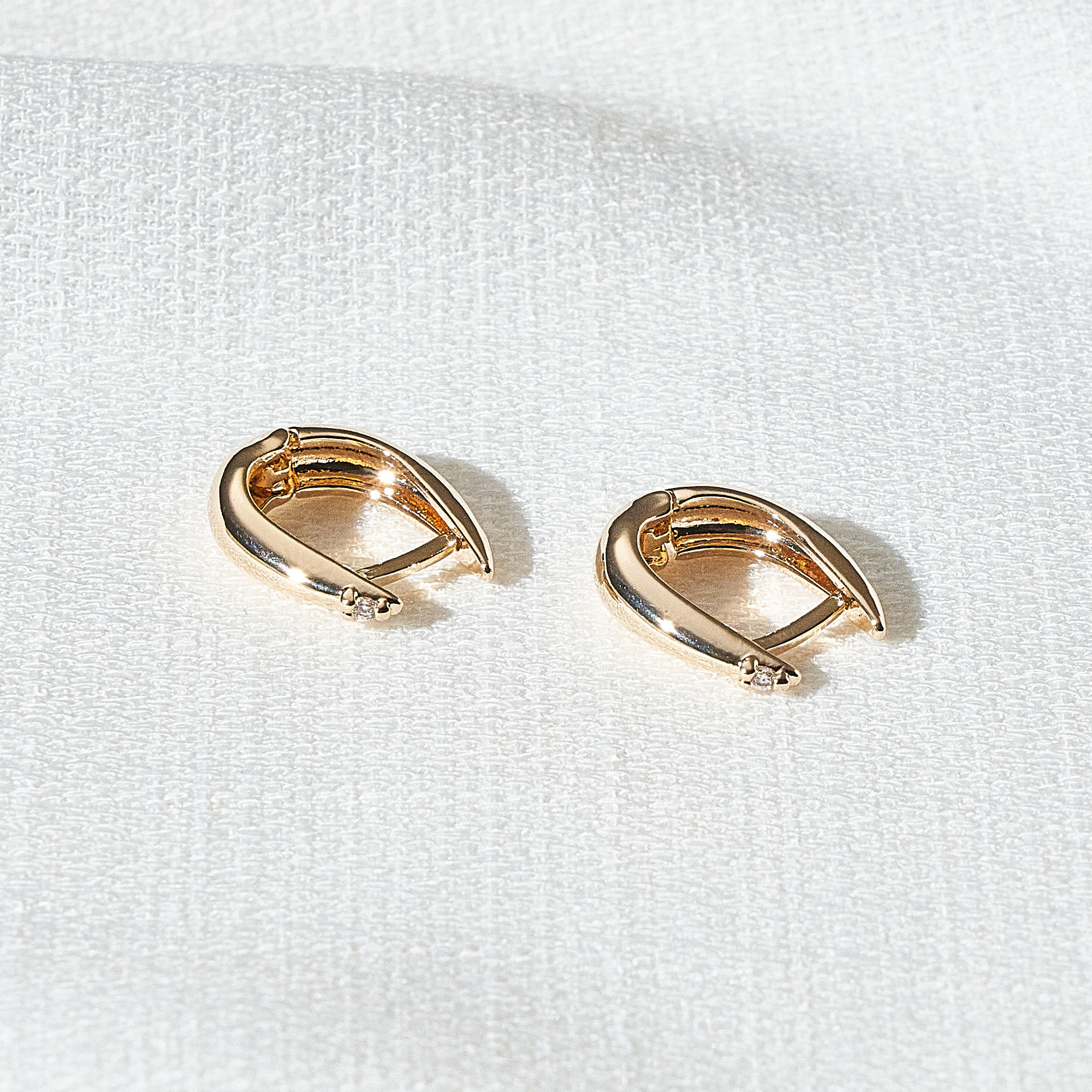 Brinco Úrsula Banho Ouro 18k