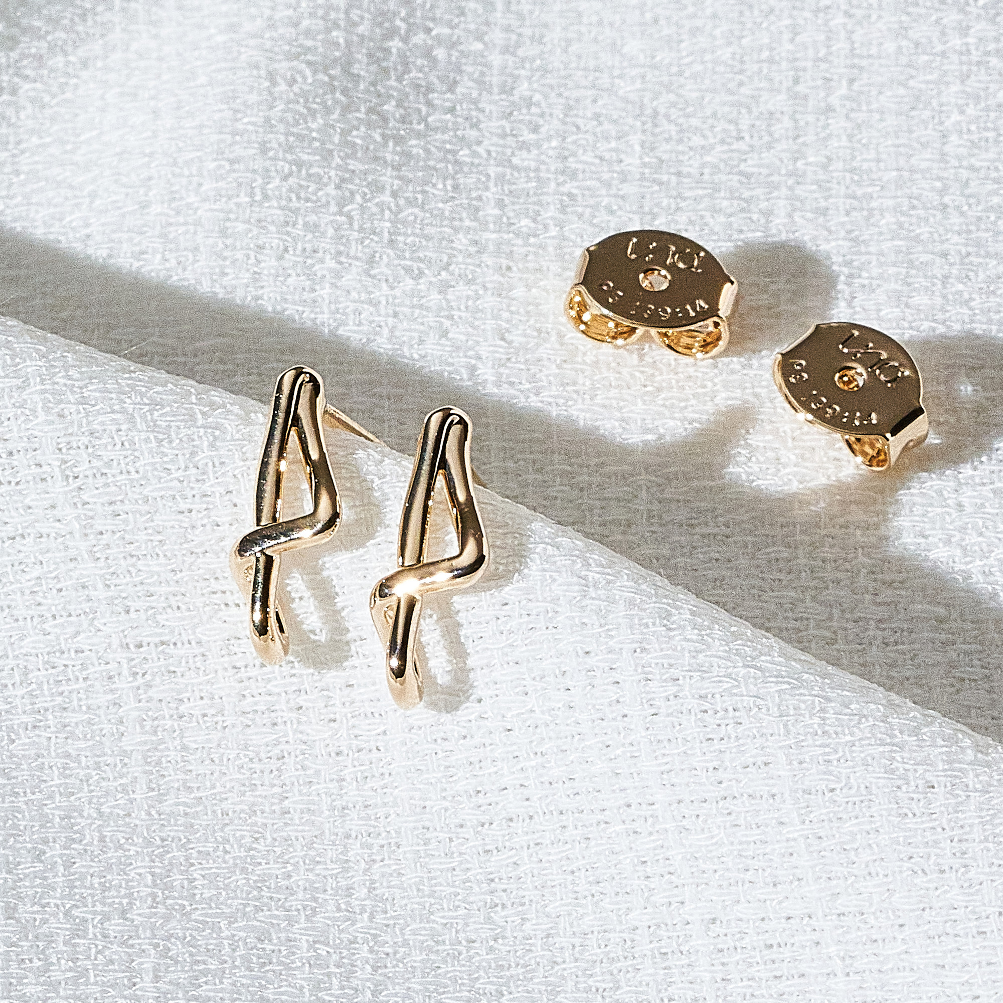 Brinco Laiane Banho Ouro 18k