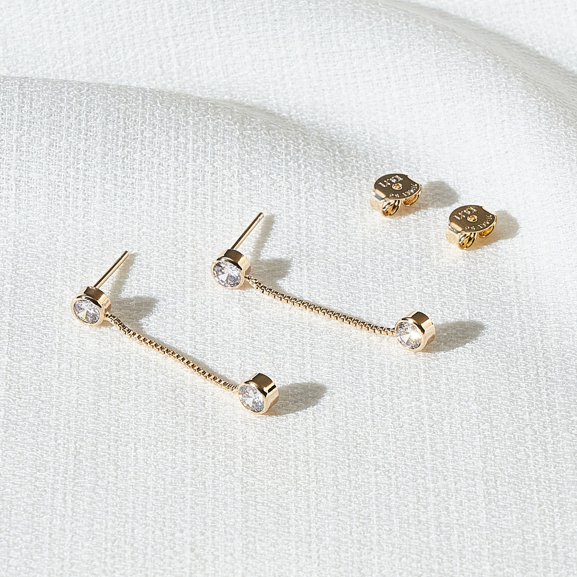 Brinco Milena Banho Ouro 18k