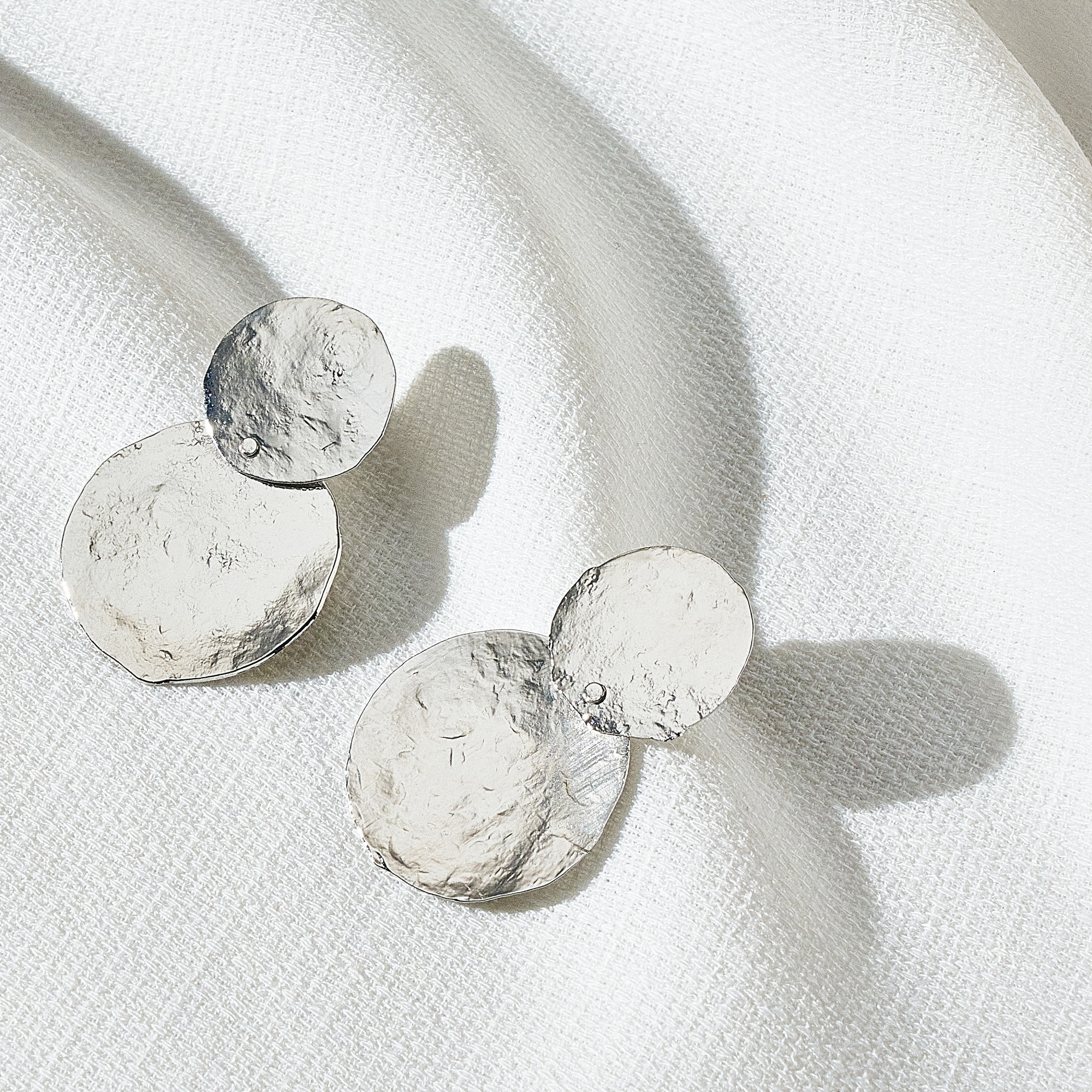 Brinco Andreza Banho Ródio Branco