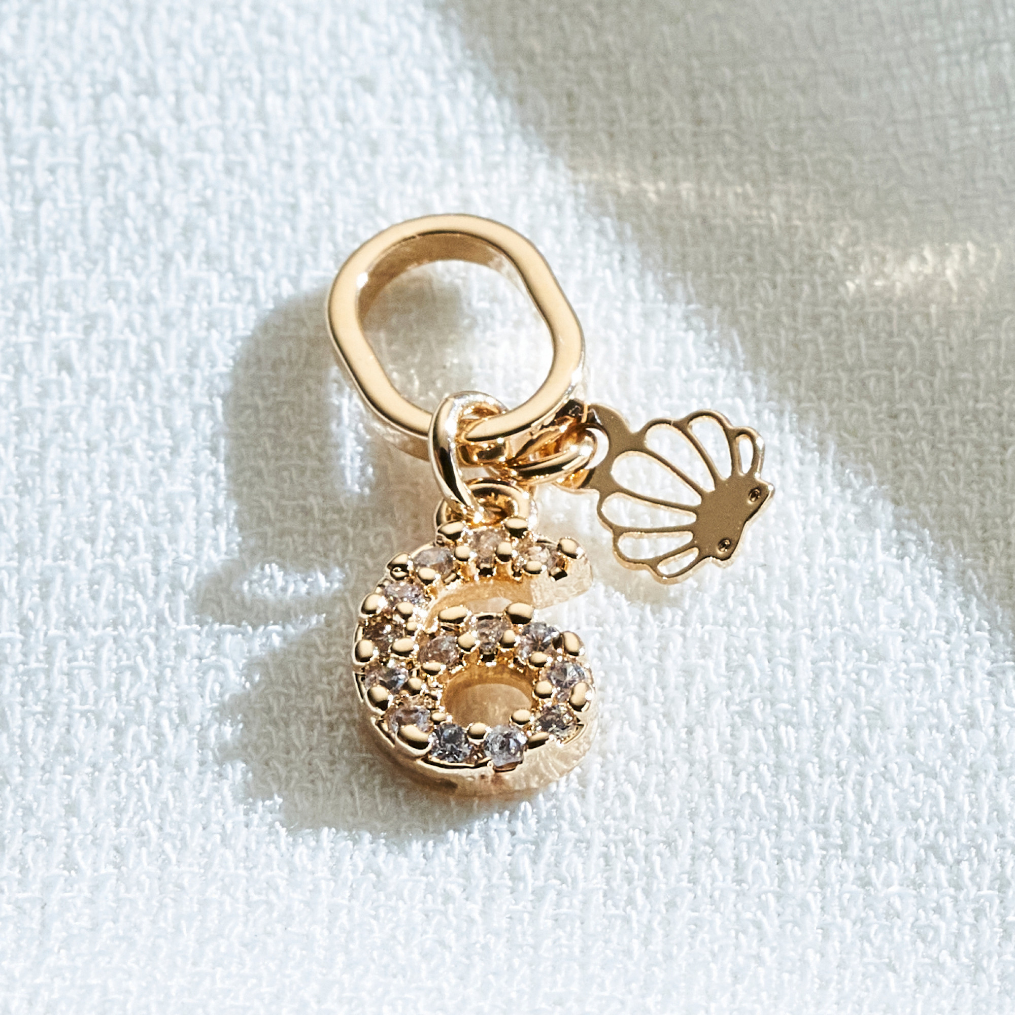 Pingente Dae 6 Banho Ouro 18k