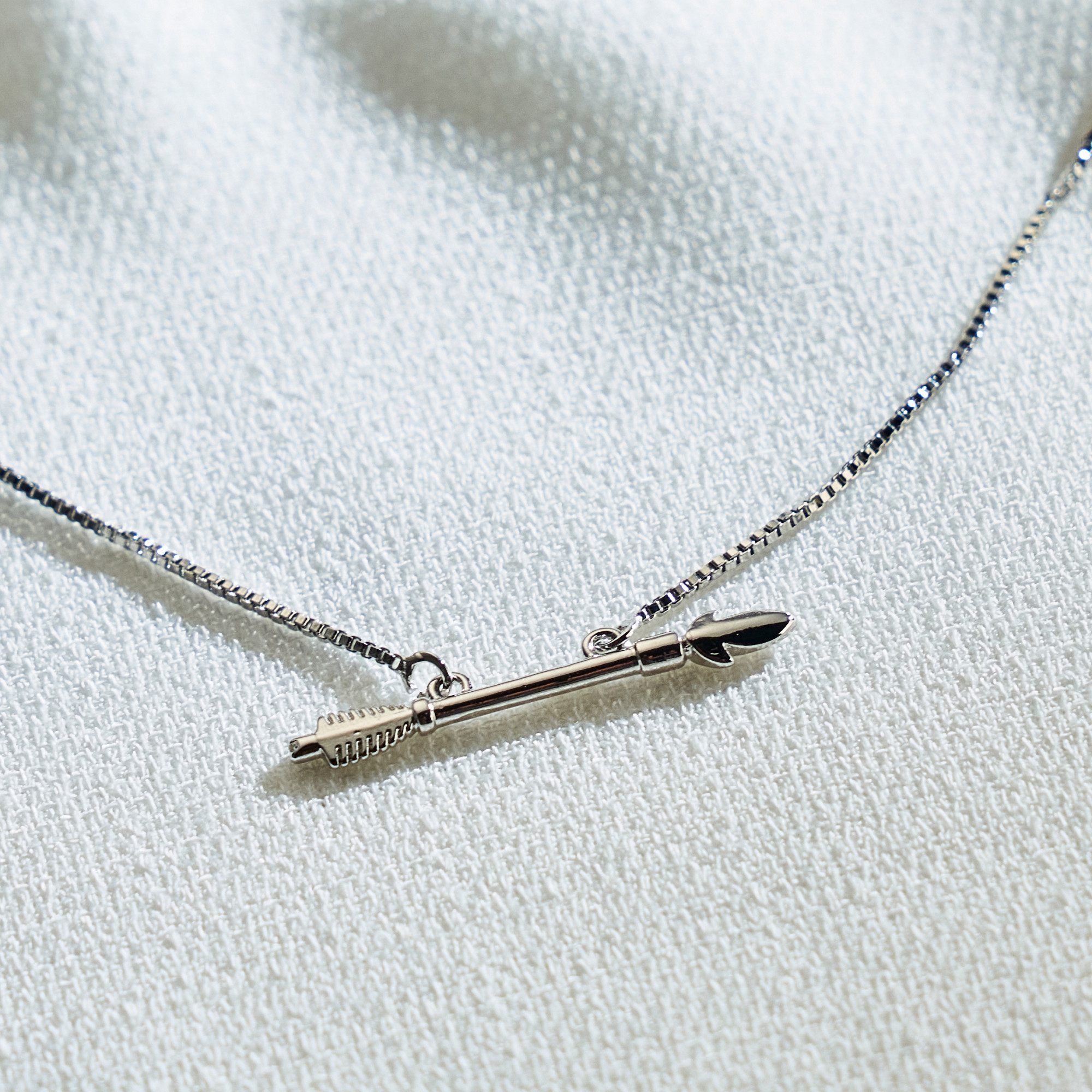 Colar Whan Banho Ródio Branco