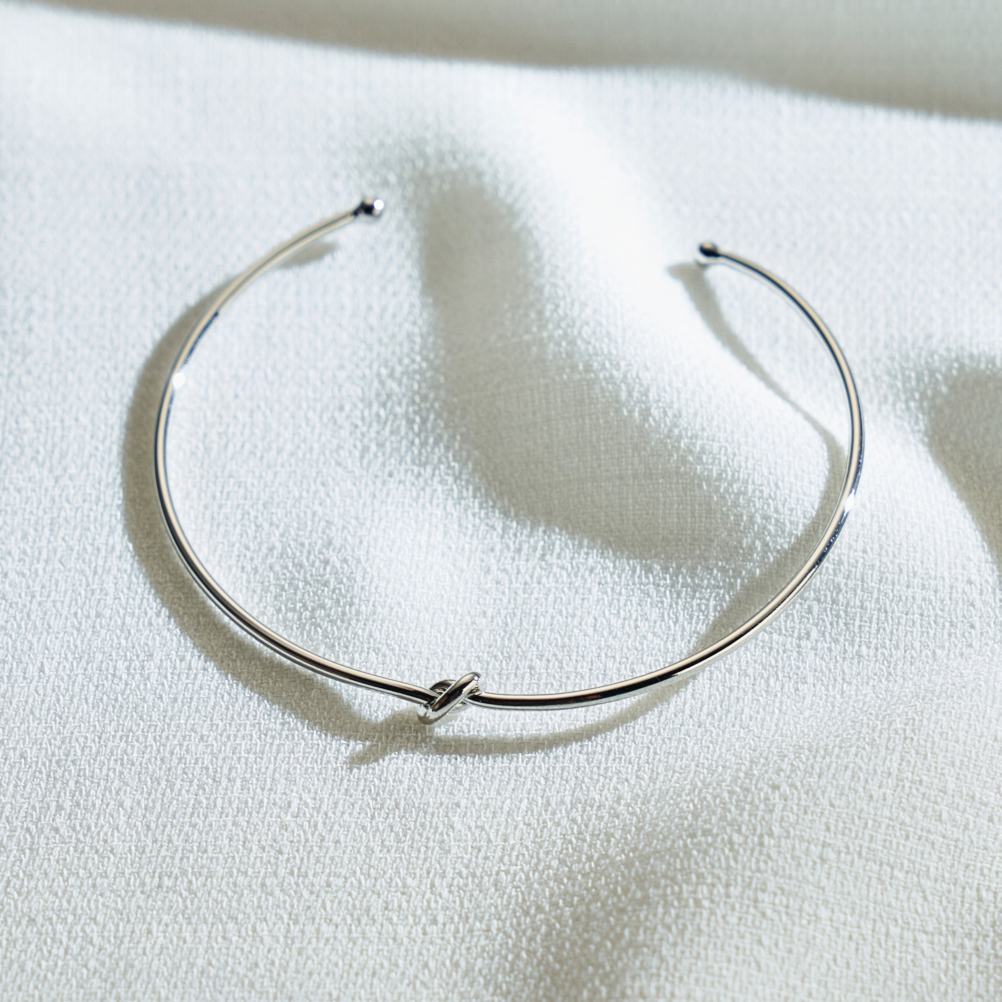 Bracelete Kwan Banho Ródio Branco