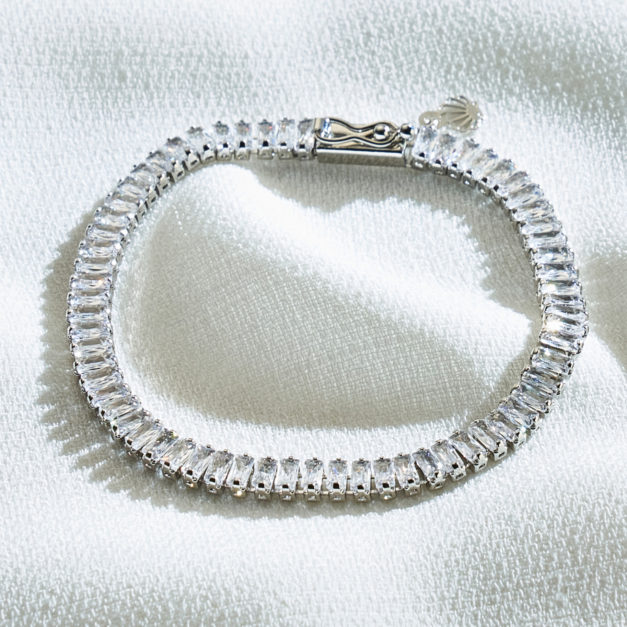 Pulseira Haeun Banho Ródio Branco