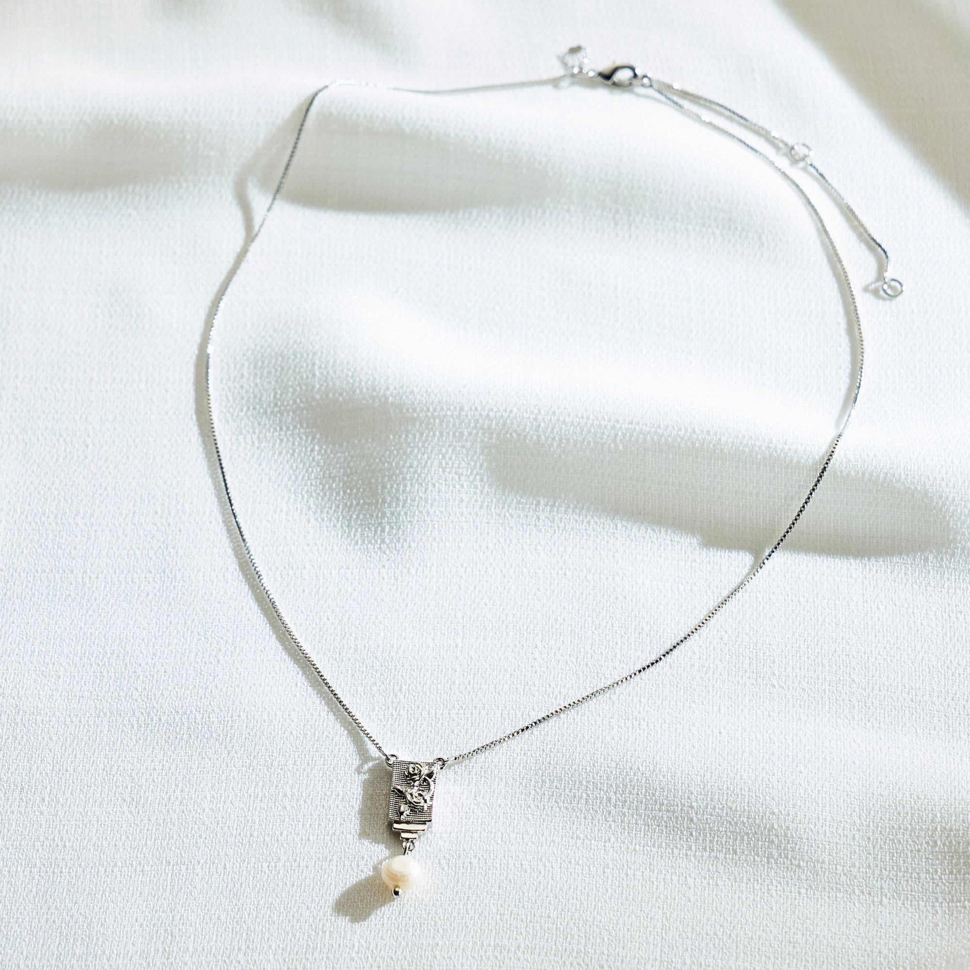 Colar Wook Banho Ródio Branco