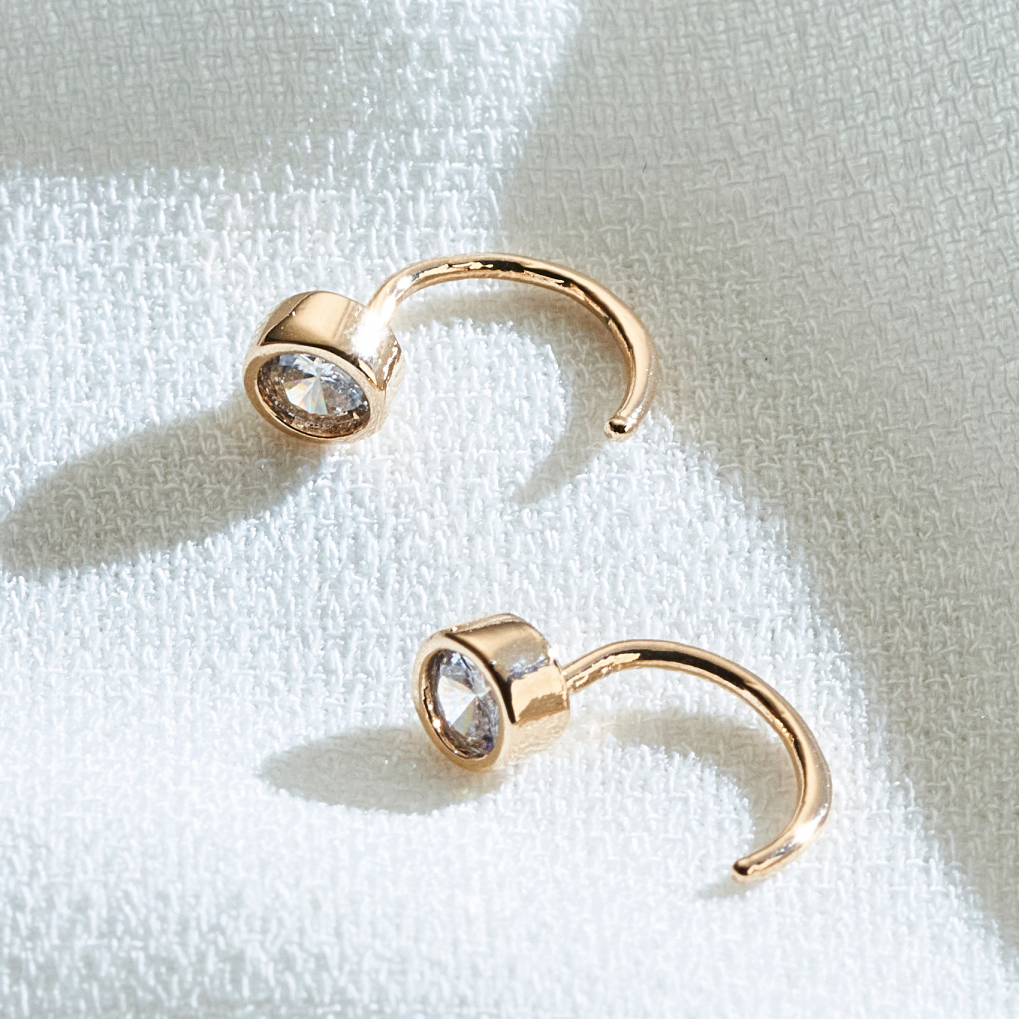 Brinco Haru Banho Ouro 18k