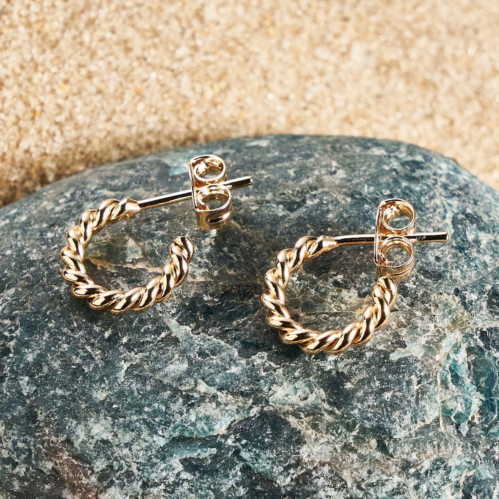 Brinco Liliana Banho Ouro 18k