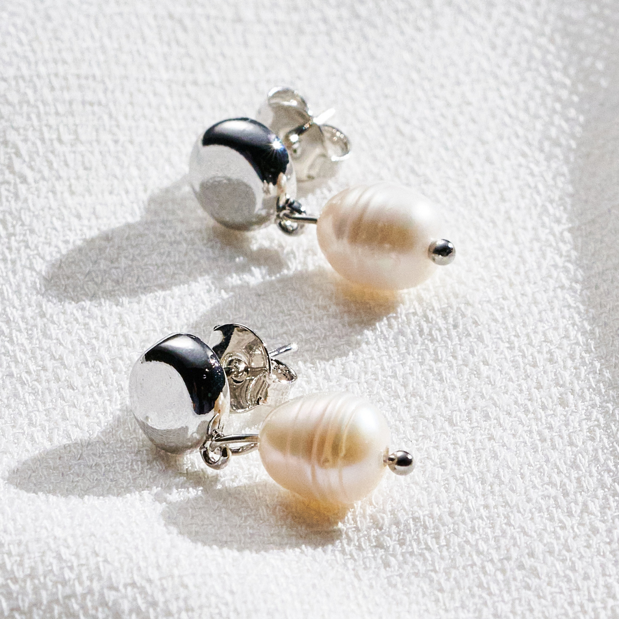 Brinco Carlina Banho Ródio Branco