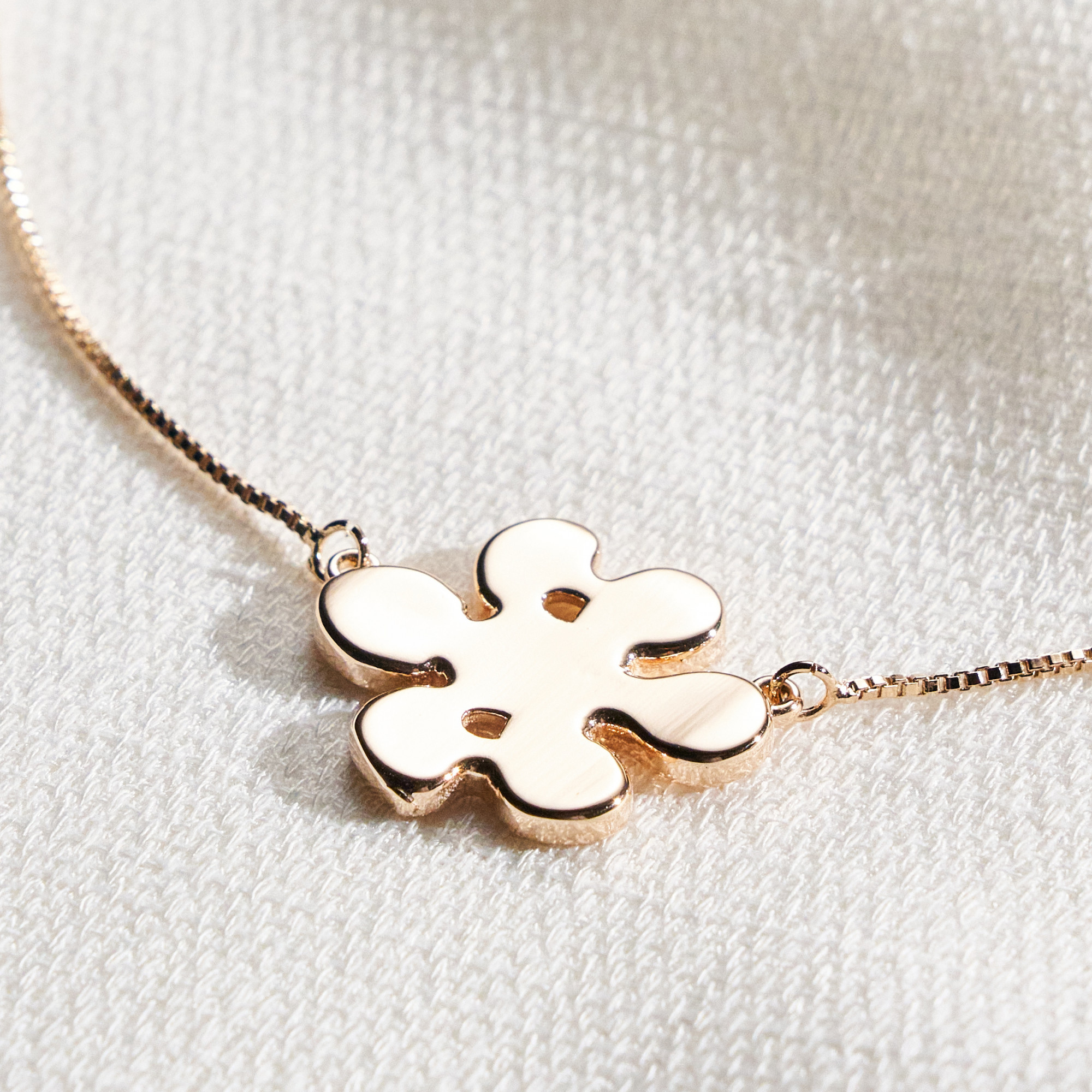 Colar Delia Banho Ouro 18k