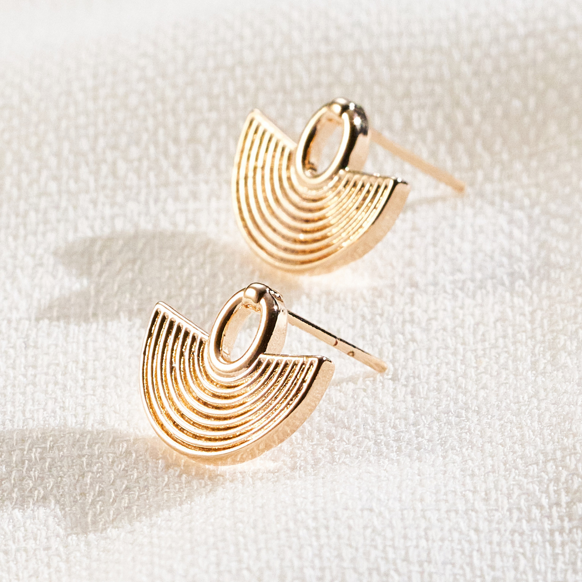 Brinco Yina Banho Ouro 18k